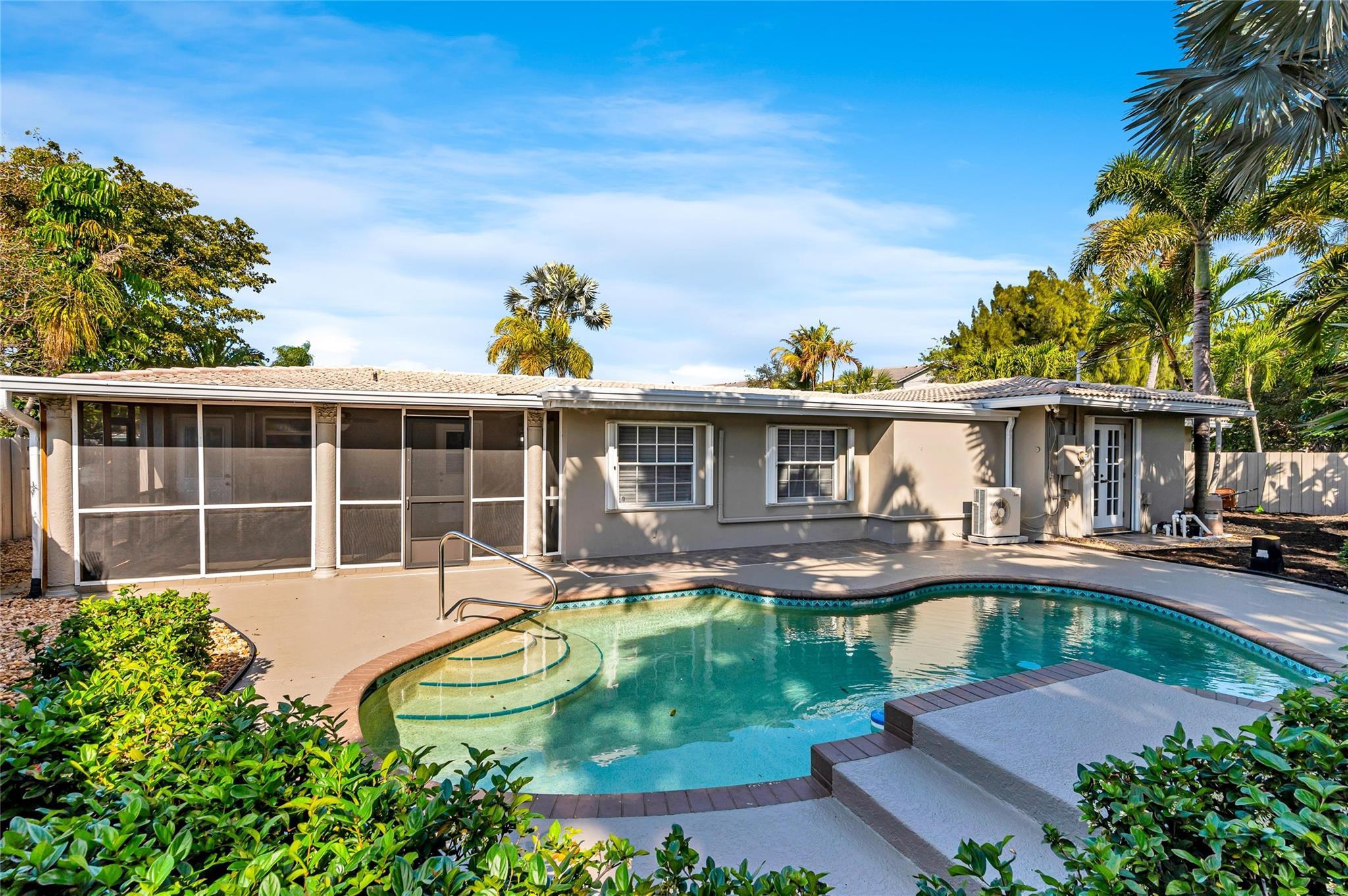 1760 NE 40th Court, Oakland Park, FL 33334, Oakland Park - Photo 5