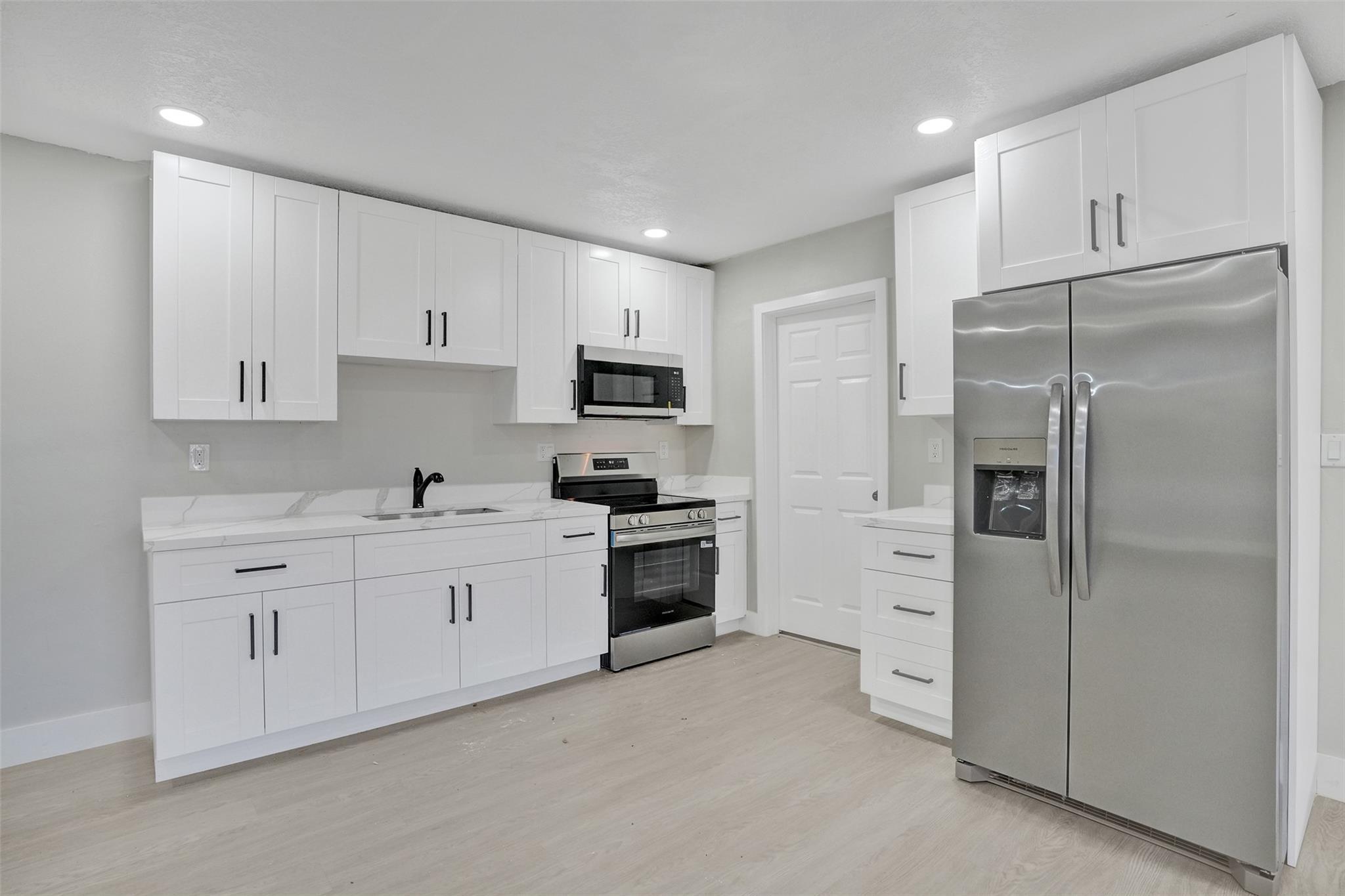 4430 NW 22nd Street, Lauderhill, FL 33313, Lauderhill - Photo 3