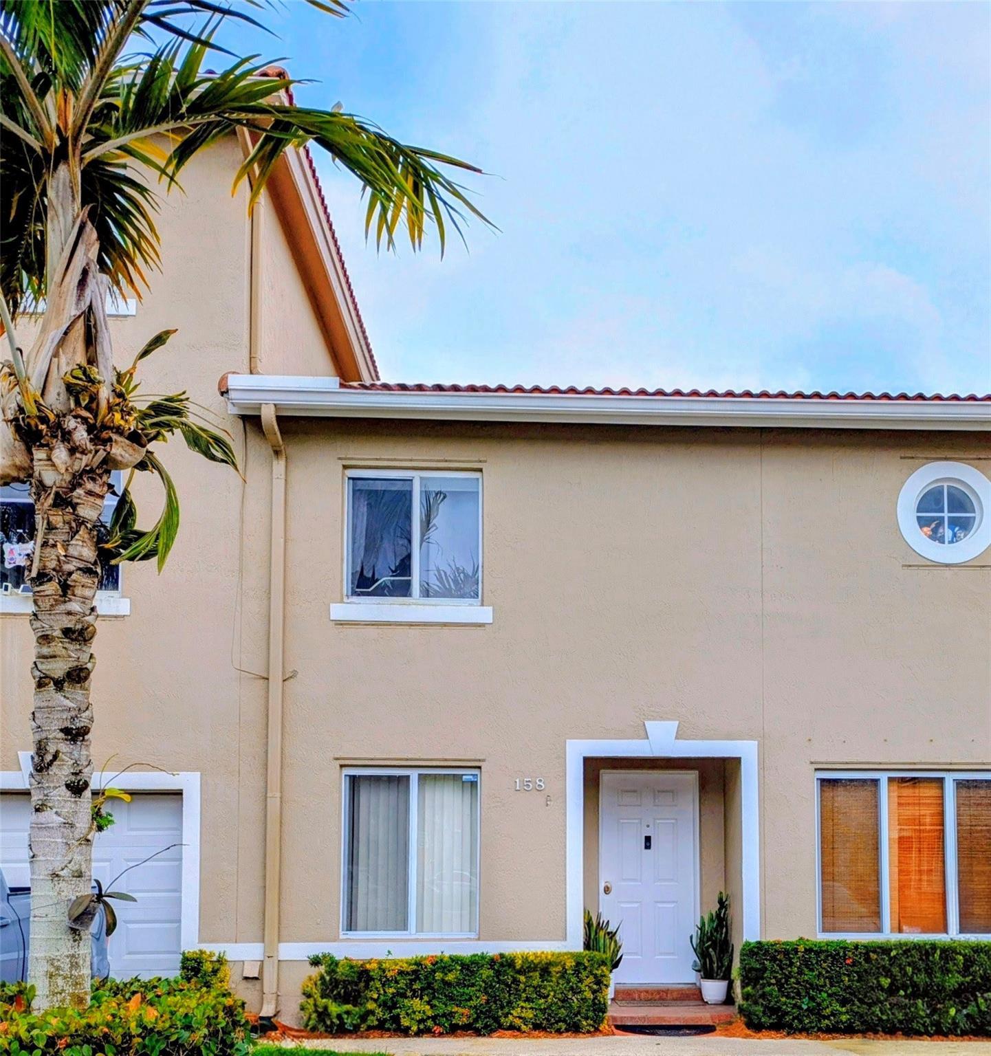 158 Riviera Circle 19-3, Weston, FL 33326, Weston - Photo 5