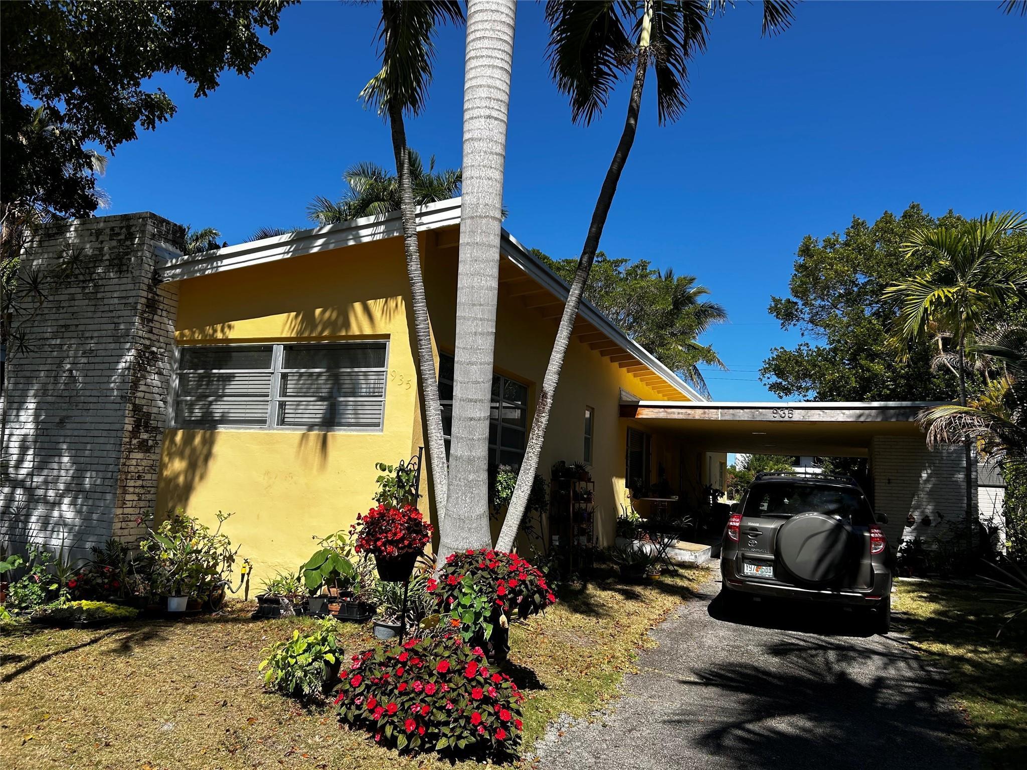 935 Polk Street, Hollywood, FL 33019, Hollywood