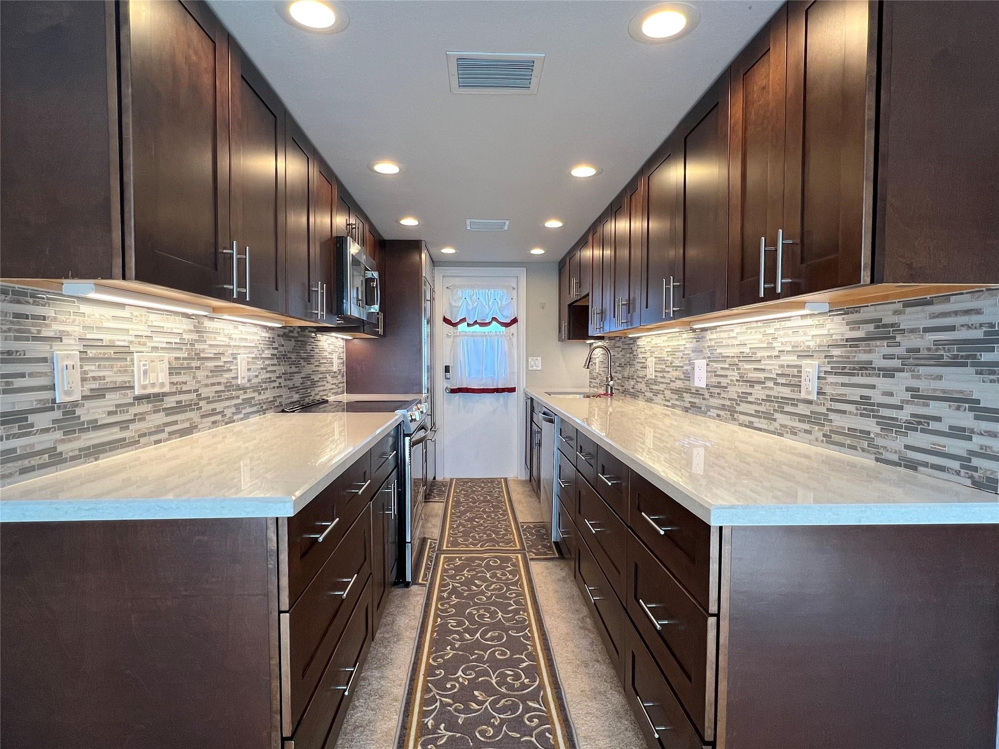 1015 SE 15th Street 6d, Fort Lauderdale, FL 33316, Fort Lauderdale - Photo 5