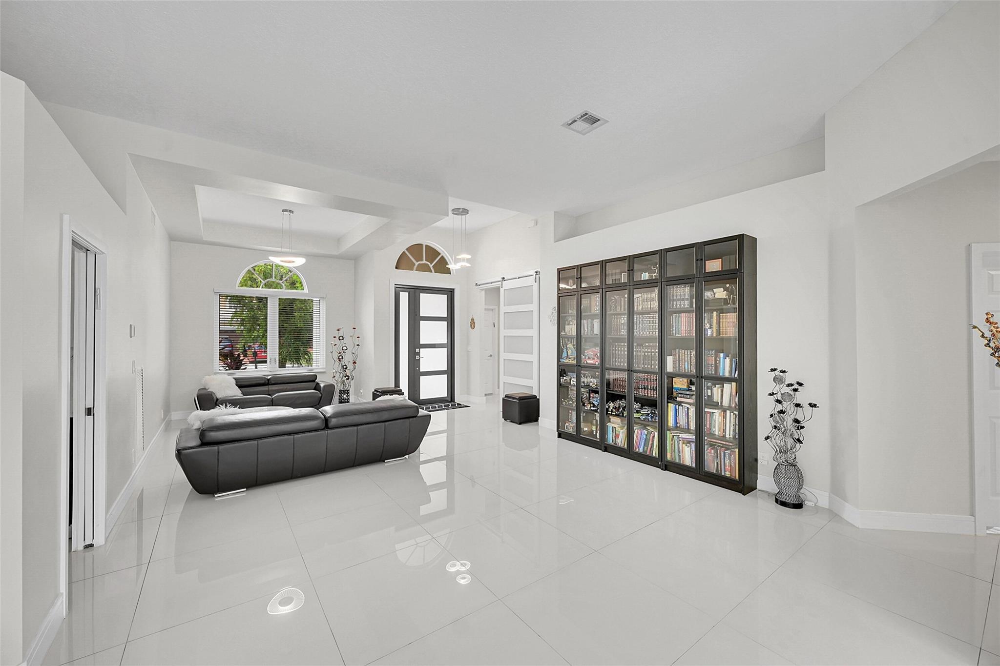 12354 Antille Drive, Boca Raton, FL 33428, Boca Raton - Photo 3