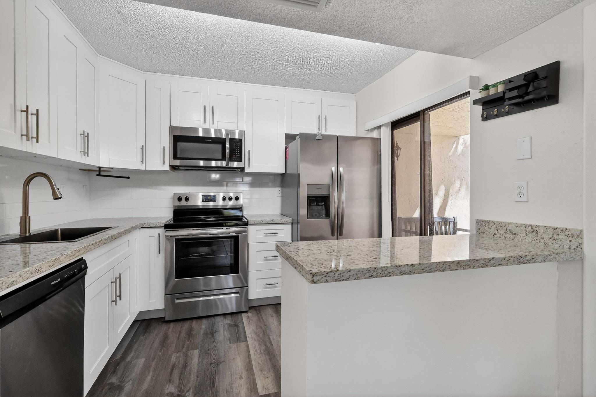 20110 NE 3rd Court 5, Miami, FL 33179, Miami