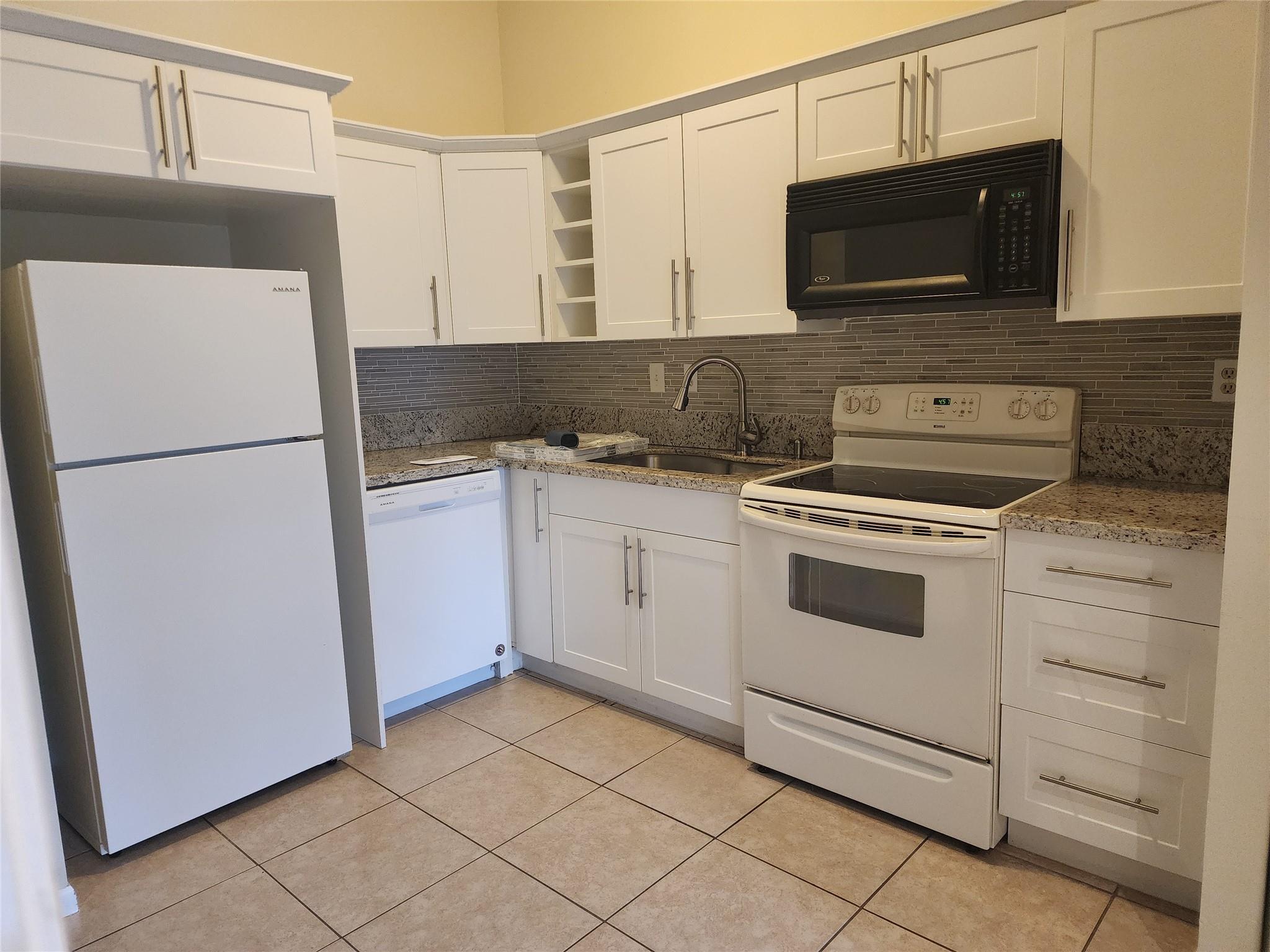 736 NW 47th Street 736, Deerfield Beach, FL 33064, Deerfield Beach - Photo 5