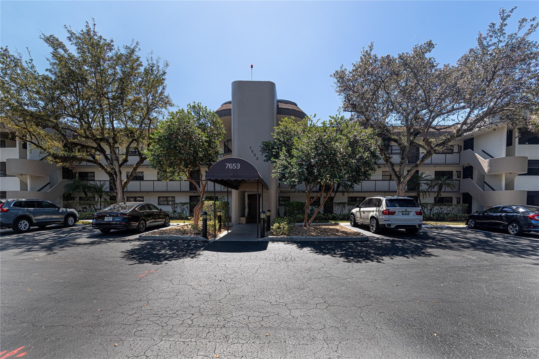 7653 NW 79th Avenue 114, Tamarac, FL 33321, Tamarac - Photo 5