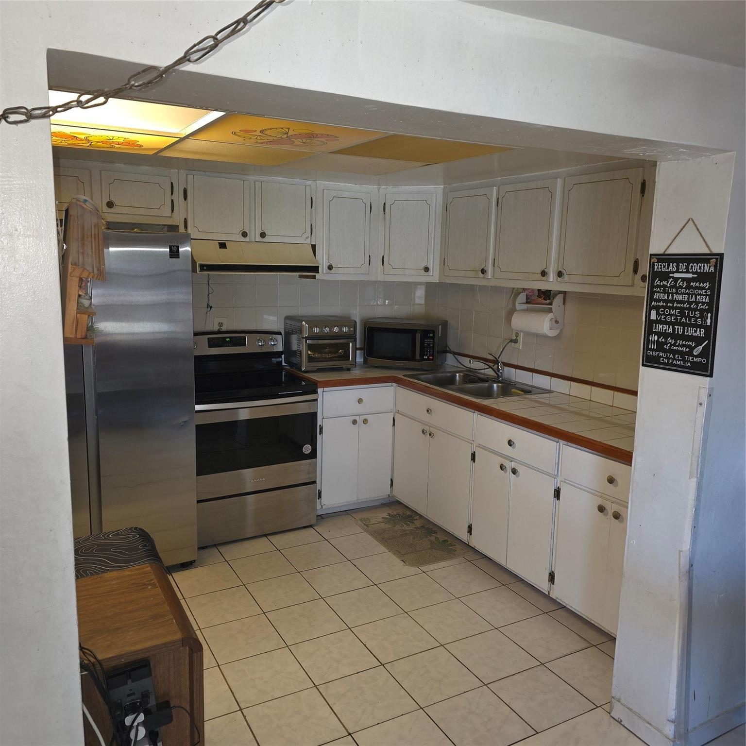 5451 SW 36th Street, West Park, FL 33023, West Park - Photo 4