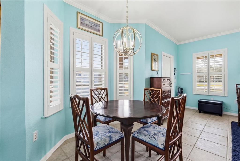 2572 57th Circle 2572, Vero Beach, FL 32966, Vero Beach - Photo 5