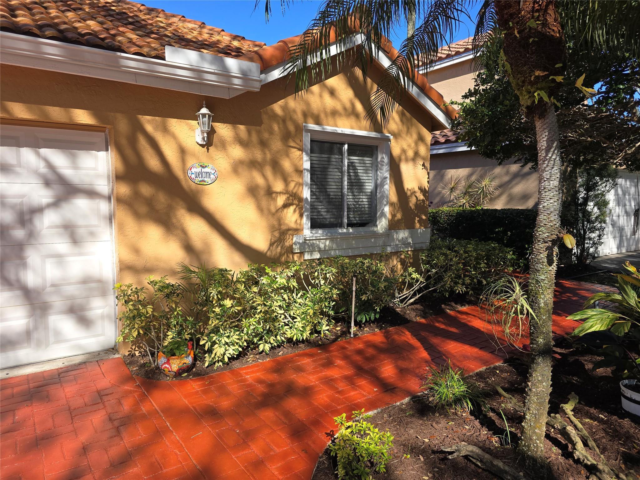 10061 NW 2nd Street, Plantation, FL 33324, Plantation - Photo 3