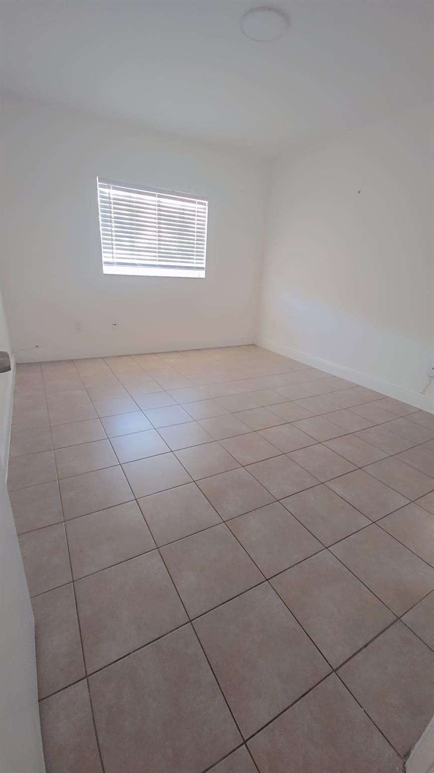 3700 N 56th Avenue 1015, Hollywood, FL 33021, Hollywood - Photo 2