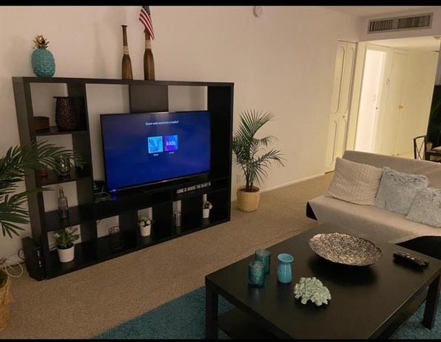 3301 N Country Club Drive 506, Miami, FL 33180, Miami - Photo 2