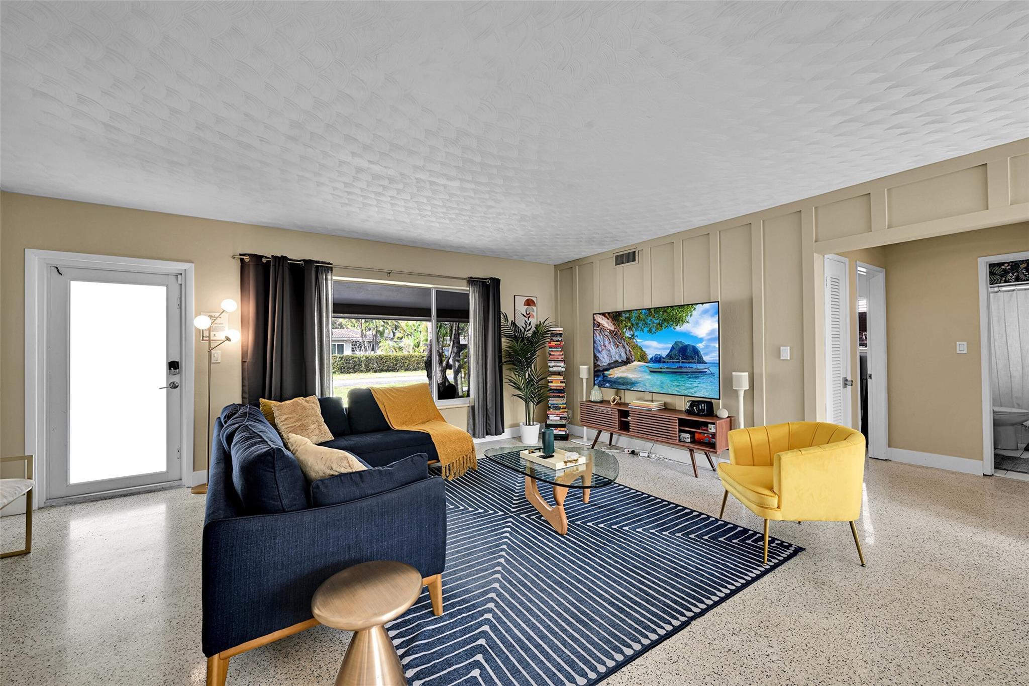 818 NE 18th Street, Fort Lauderdale, FL 33305, Fort Lauderdale - Photo 3