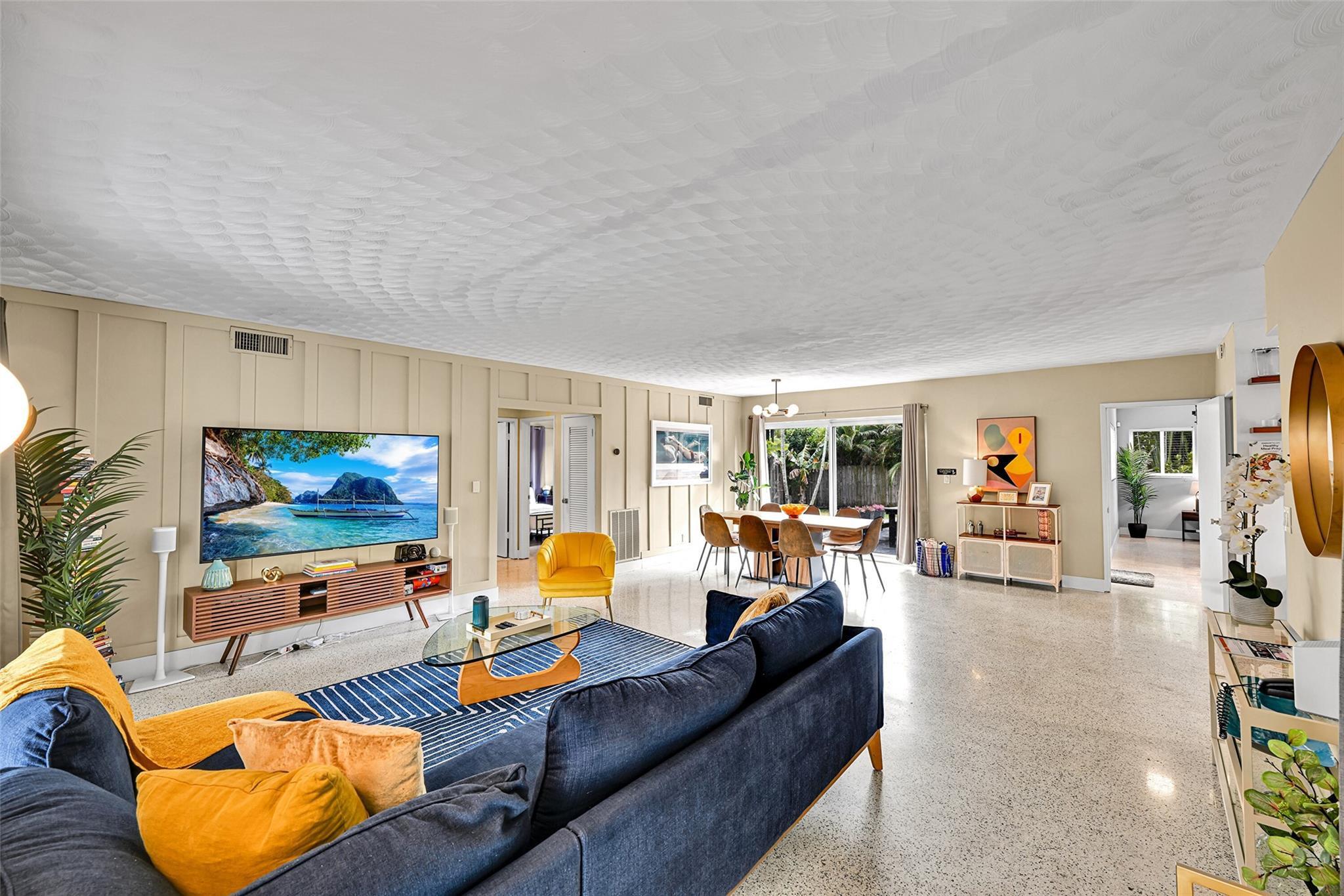 818 NE 18th Street, Fort Lauderdale, FL 33305, Fort Lauderdale - Main