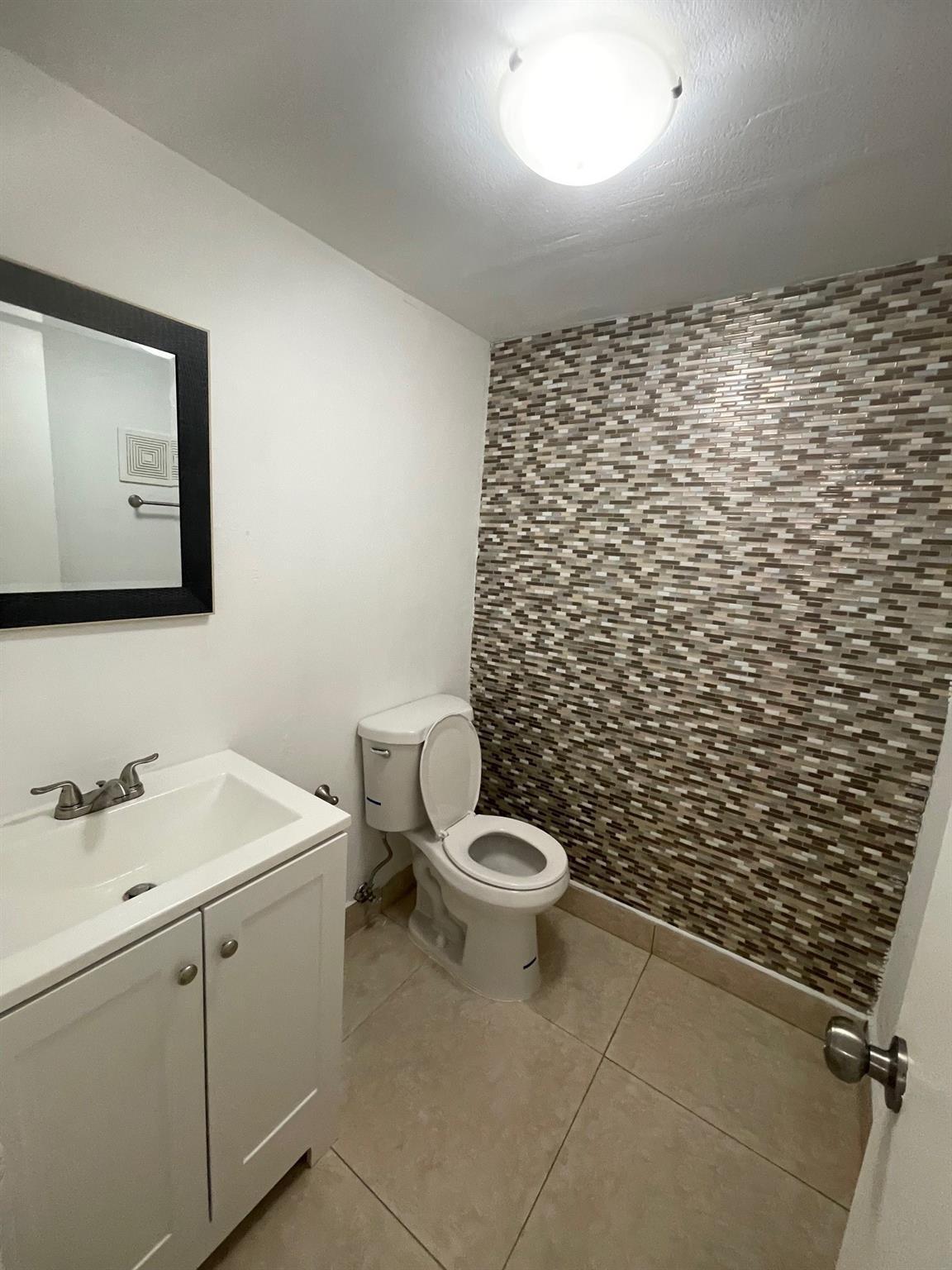 9365 Fontainebleau Boulevard E117, Miami, FL 33172, Miami - Photo 3