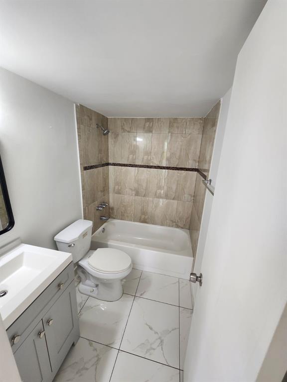 5505 NW 7th Street W301, Miami, FL 33126, Miami - Photo 5