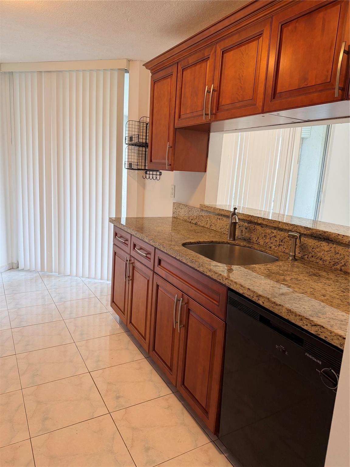 3100 N Pine Island Road 310, Sunrise, FL 33351, Sunrise - Photo 4