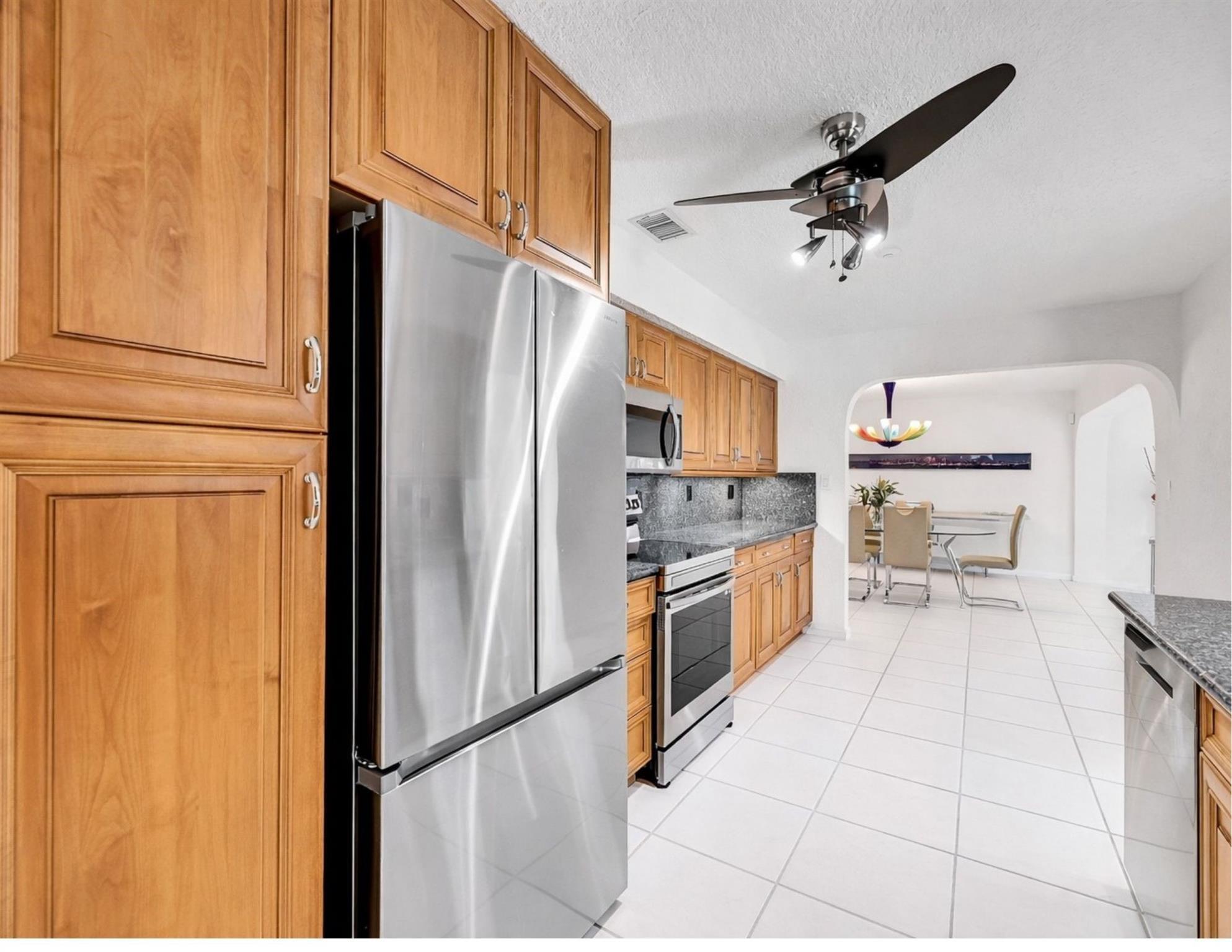 3044 NE 15th Terrace, Oakland Park, FL 33334, Oakland Park - Photo 5