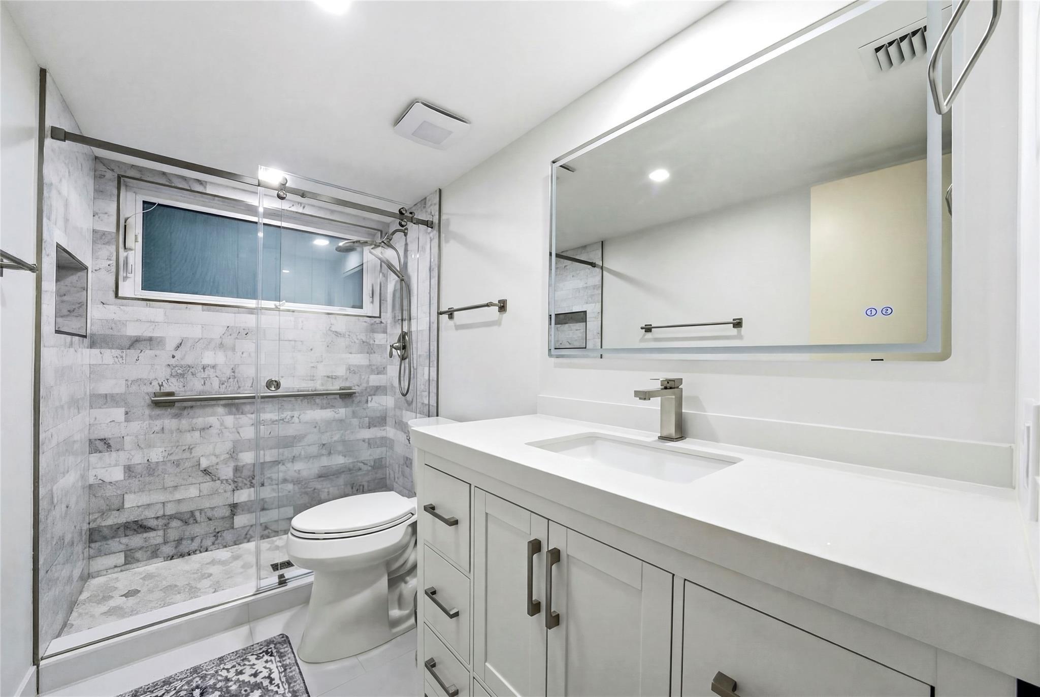 1711 SW 30th Place, Fort Lauderdale, FL 33315, Fort Lauderdale - Photo 5