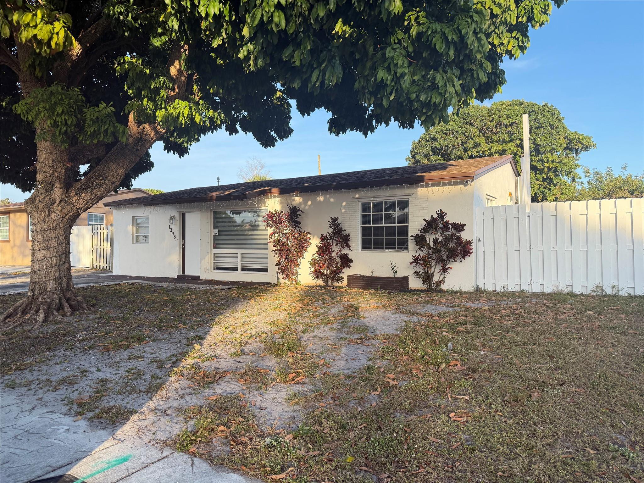 1398 SW 47th Terrace, Fort Lauderdale, FL 33317, Fort Lauderdale