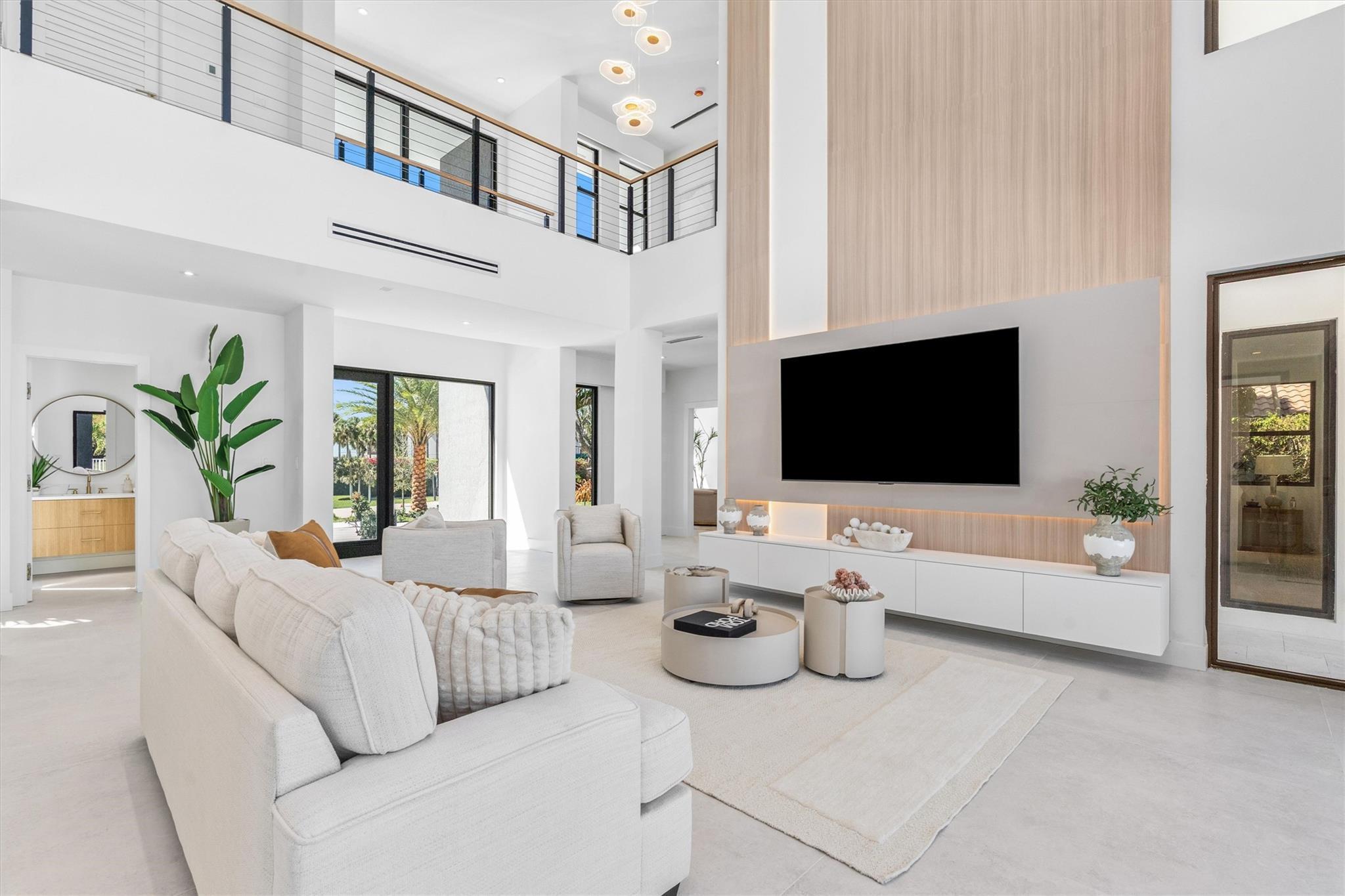 3716 Embassy Drive, West Palm Beach, FL 33401, West Palm Beach - Photo 5