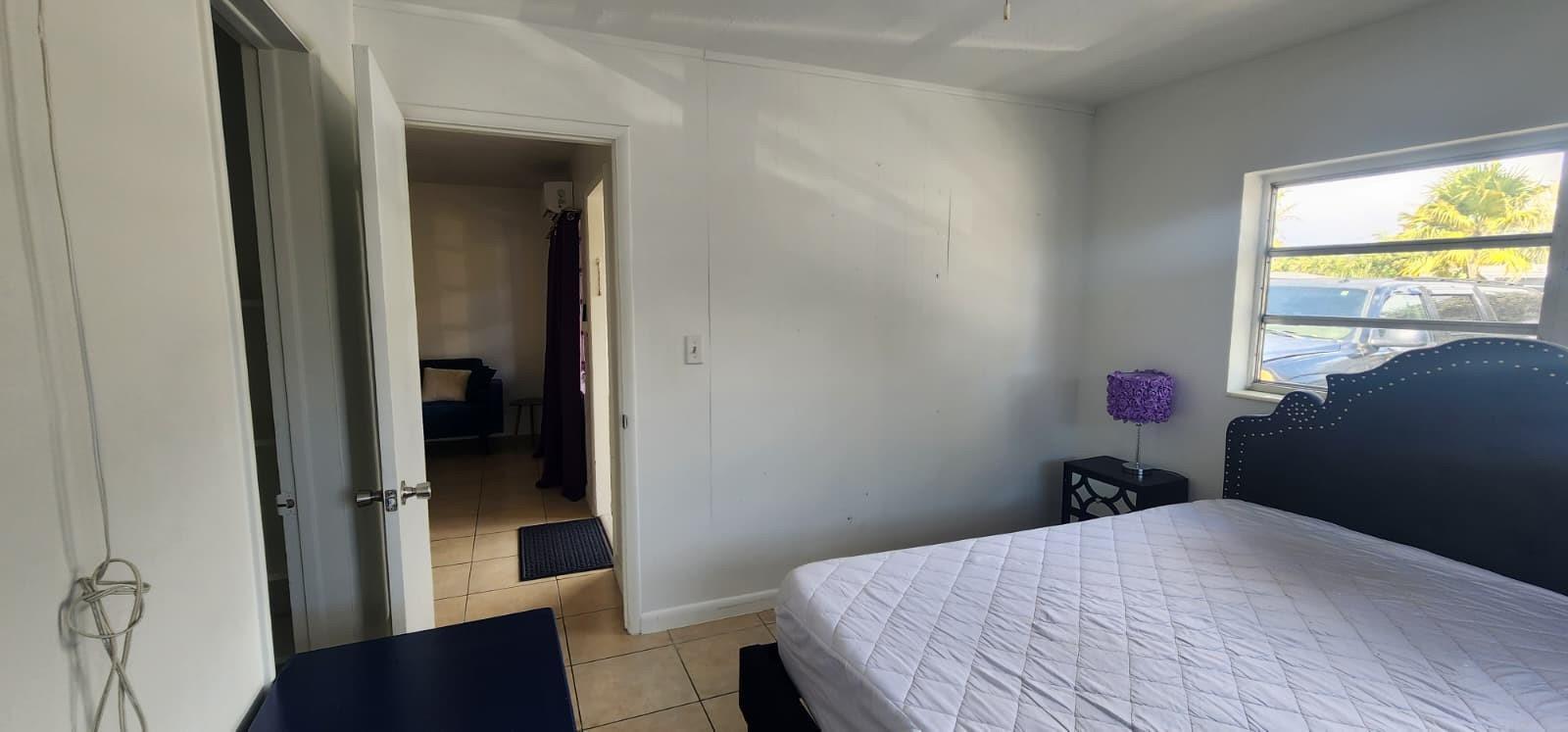 2036 NE 26th Street 1, Wilton Manors, FL 33305, Wilton Manors - Photo 5