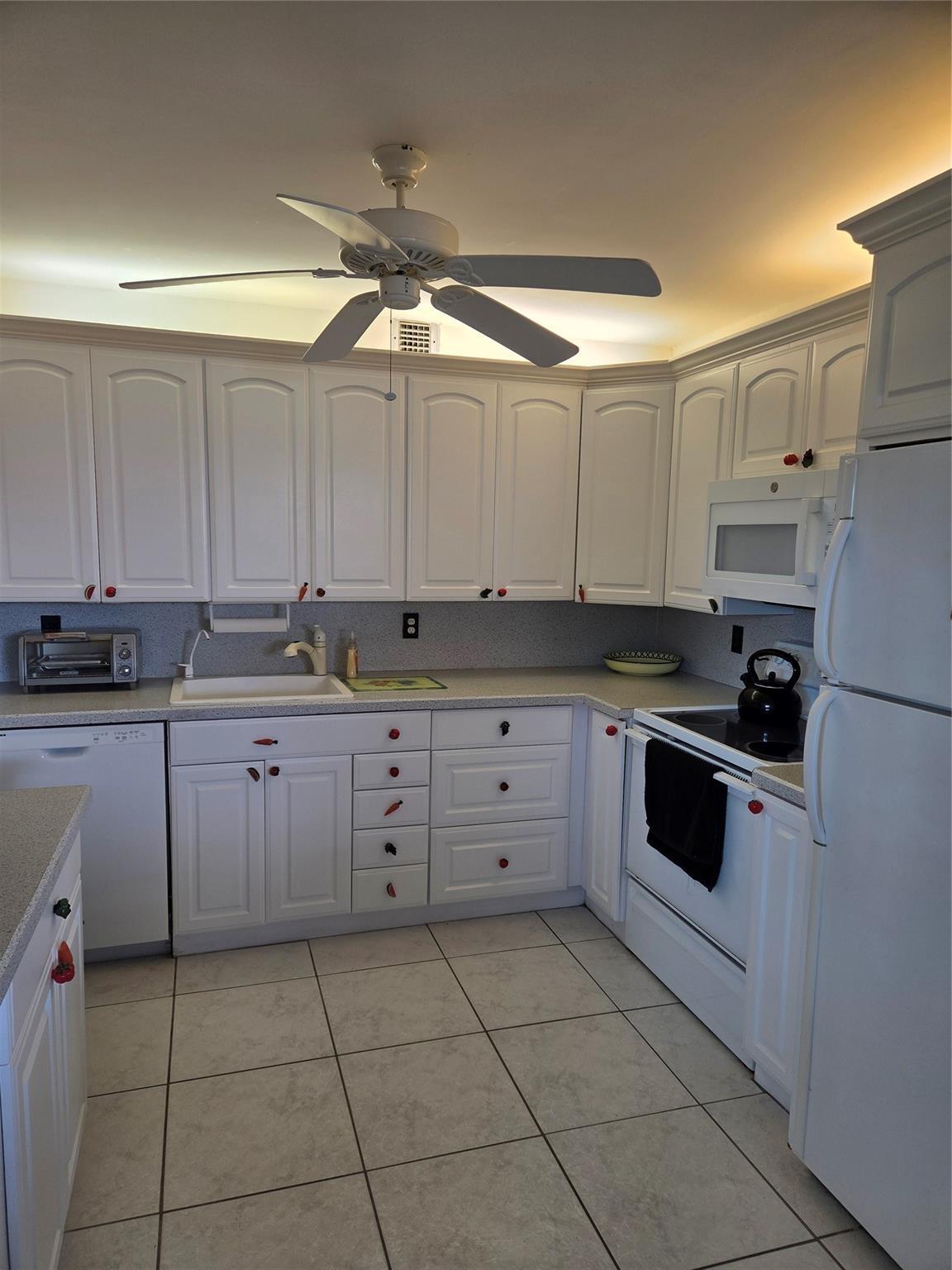 3049 Ventnor O 3049, Deerfield Beach, FL 33442, Deerfield Beach - Photo 5