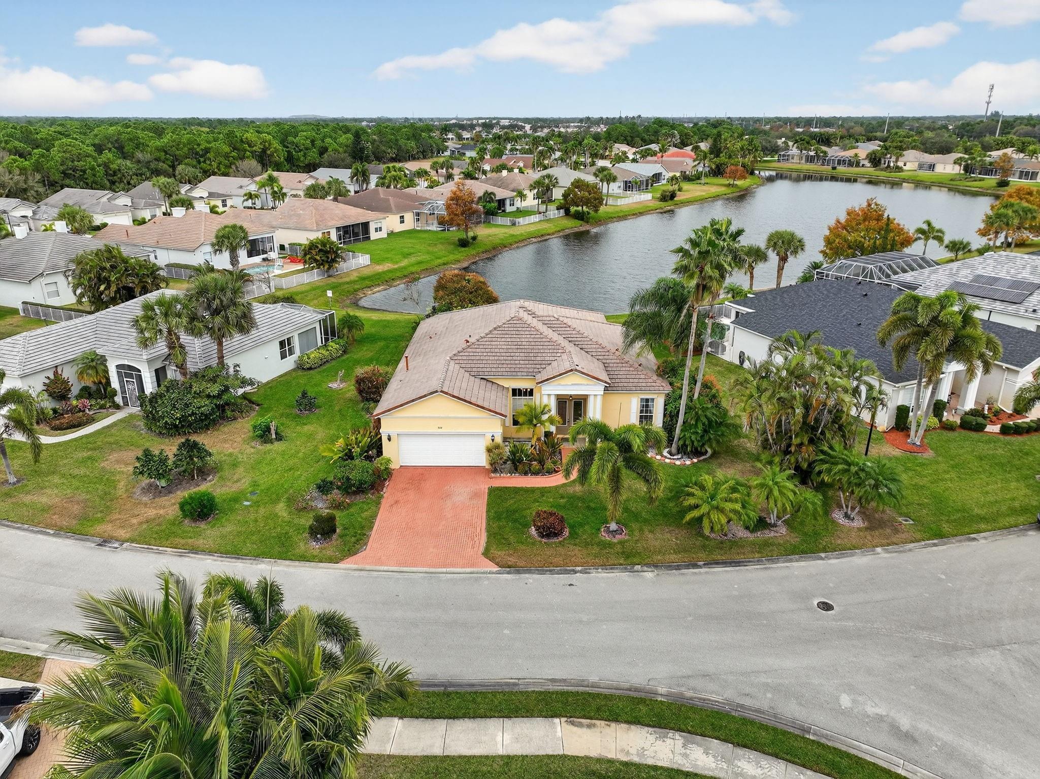 544 SW Lake Manatee Way, Port St. Lucie, FL 34986, Port St. Lucie - Photo 3