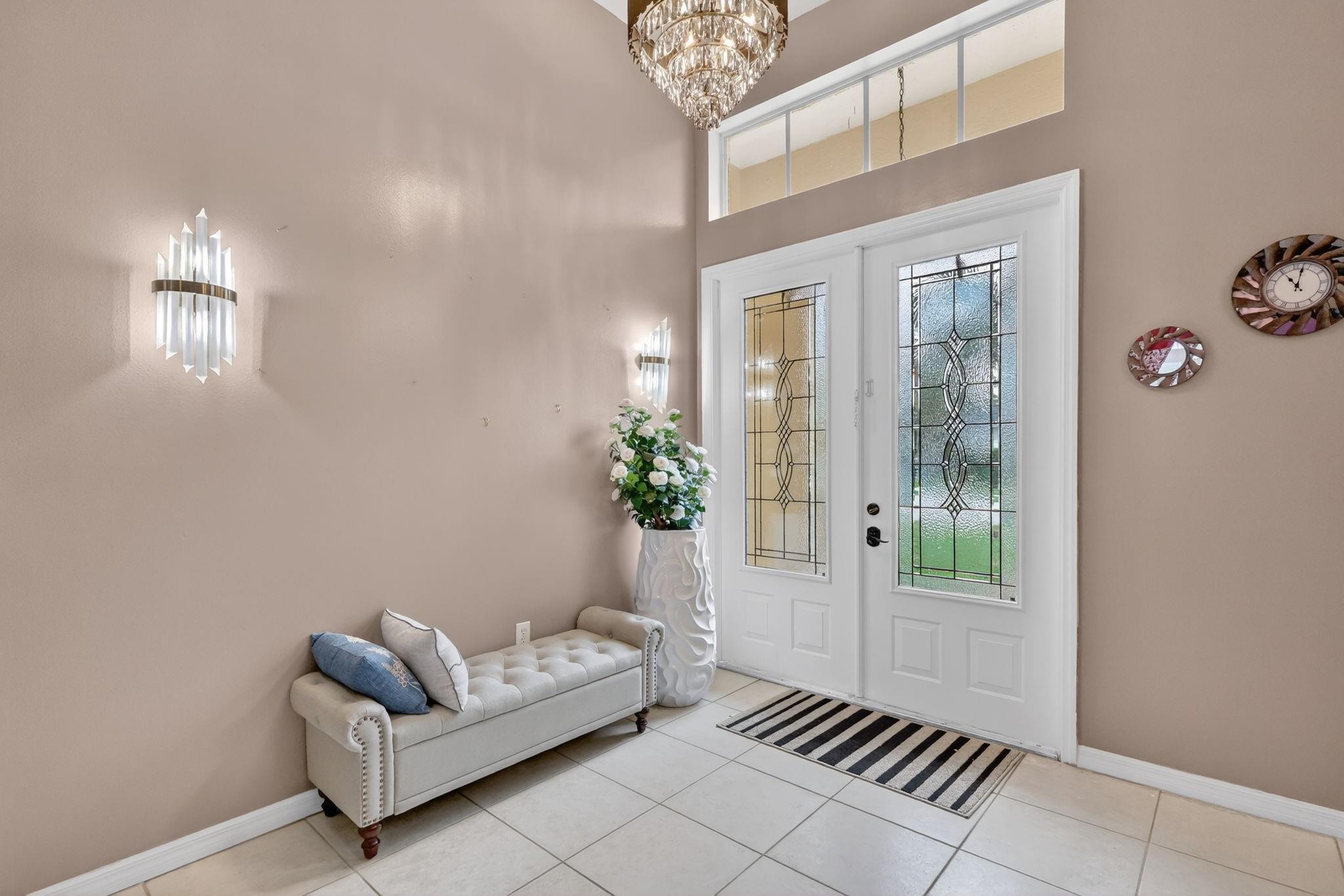 544 SW Lake Manatee Way, Port St. Lucie, FL 34986, Port St. Lucie - Photo 4