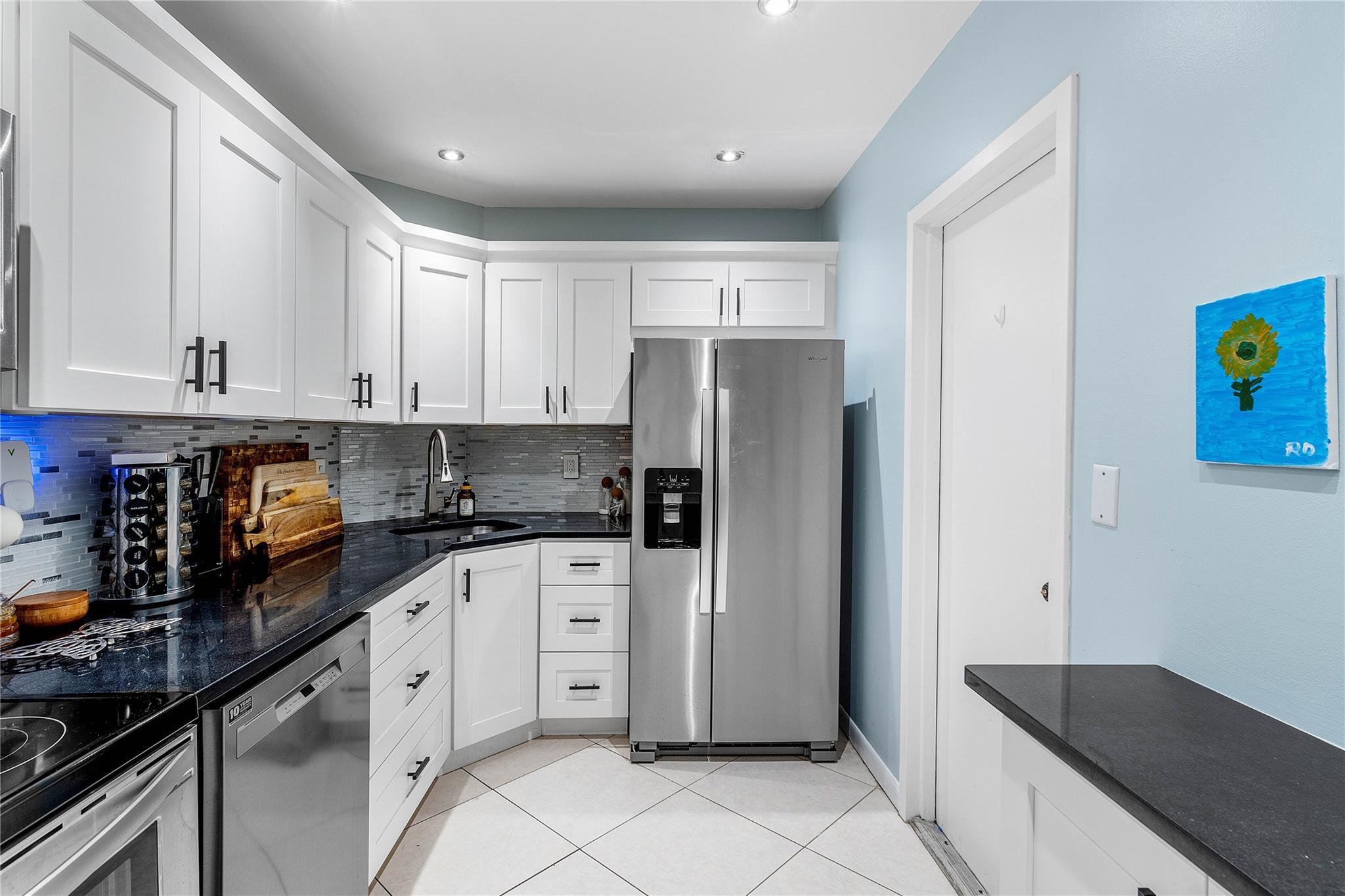 3111 Oakland Shores Drive F208, Oakland Park, FL 33309, Oakland Park - Photo 4