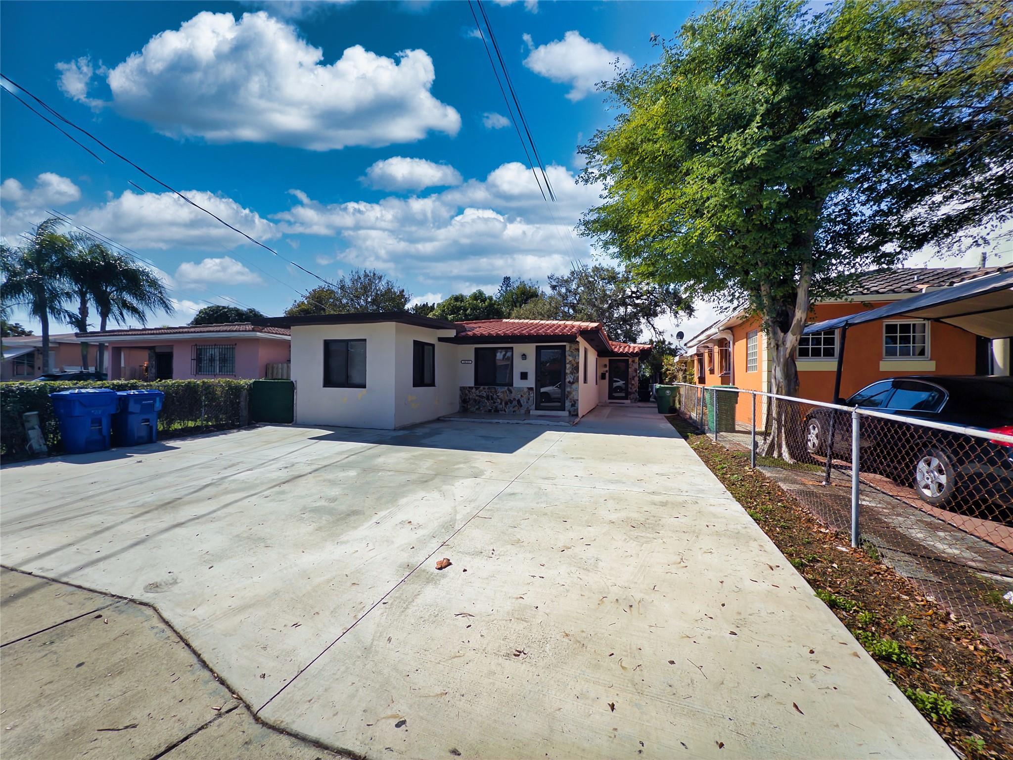 2620 SW 32nd Avenue, Miami, FL 33133, Miami - Photo 4