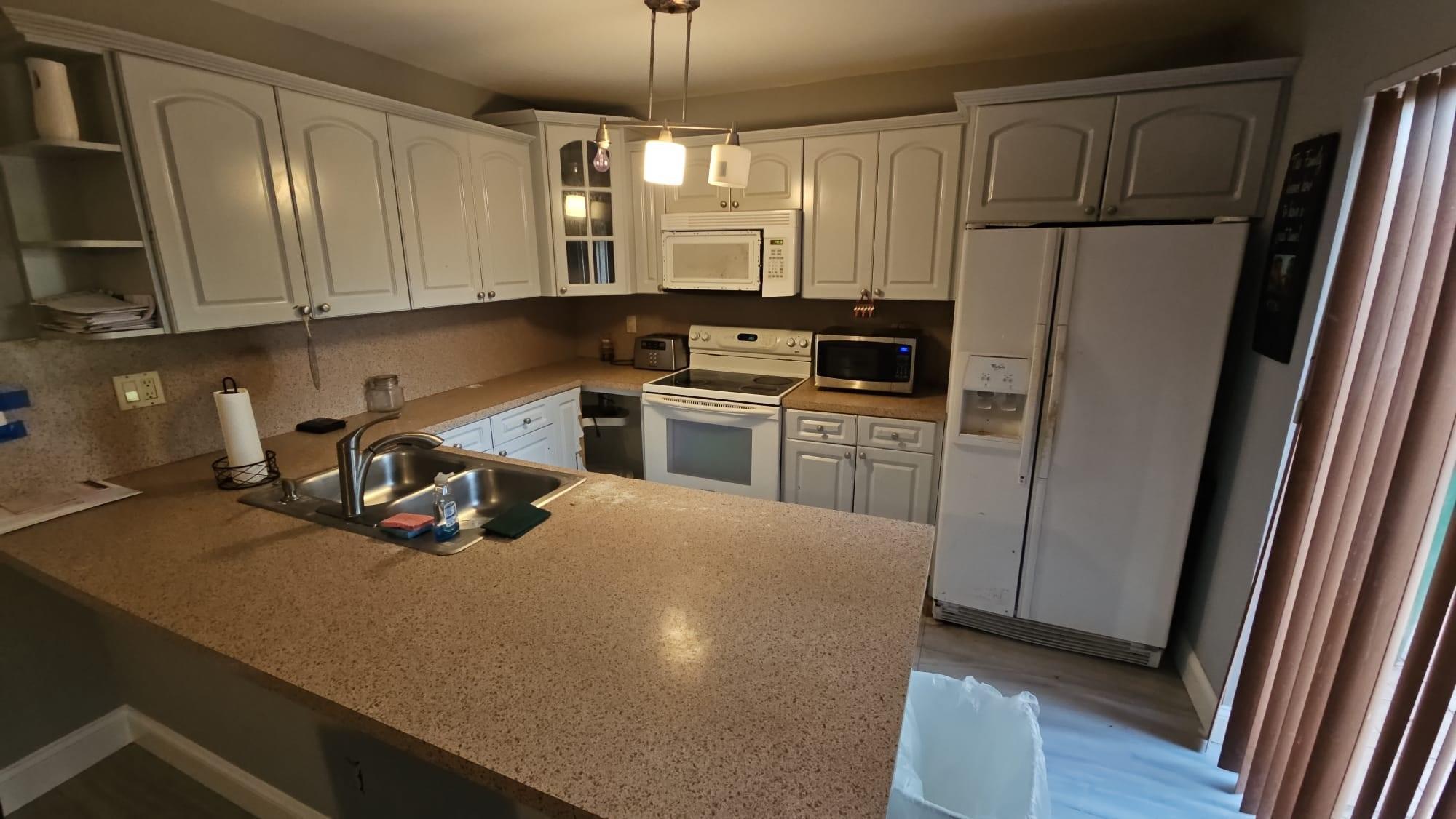 862 SW 118th Terrace, Davie, FL 33325, Davie - Photo 4