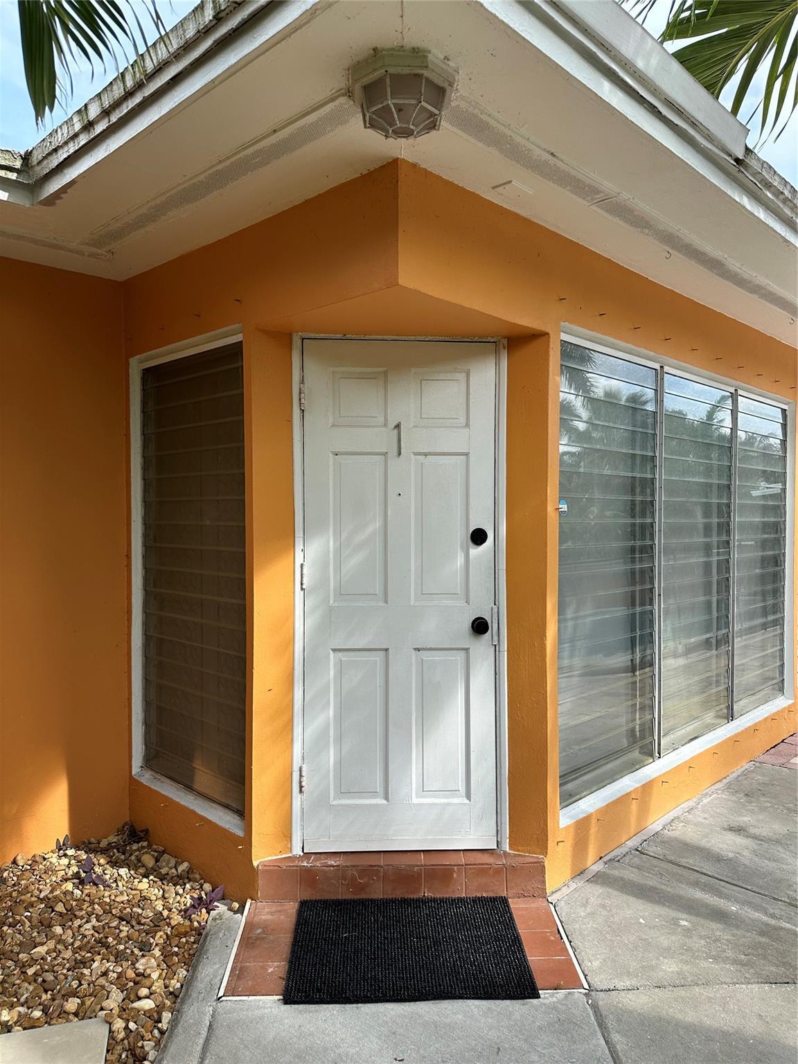 1101 NE 17 Way 1, Fort Lauderdale, FL 33304, Fort Lauderdale - Photo 3