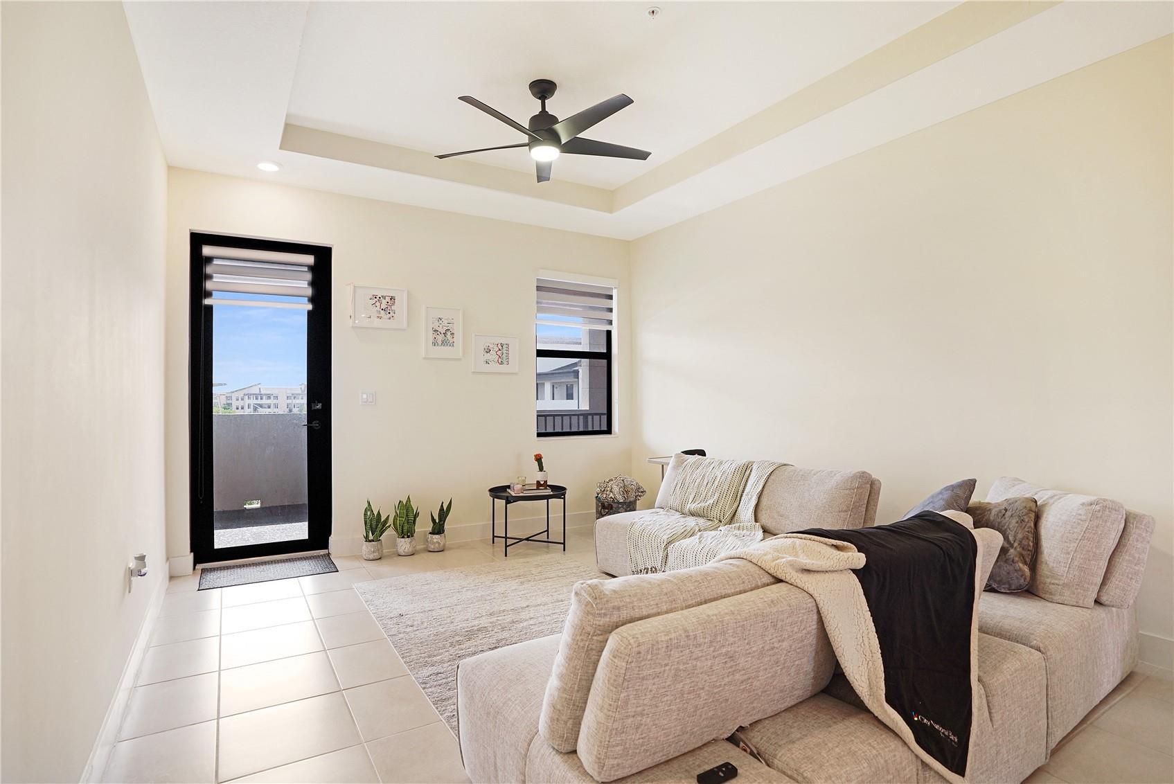 8195 NW 104th Avenue 32, Doral, FL 33178, Doral - Photo 2