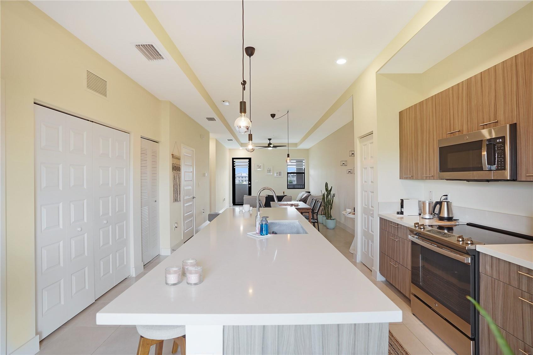 8195 NW 104th Avenue 32, Doral, FL 33178, Doral - Photo 5