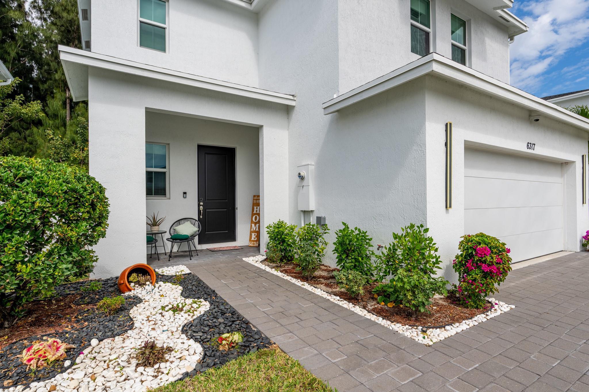6317 Tenor Drive, West Palm Beach, FL 33413, West Palm Beach - Photo 3
