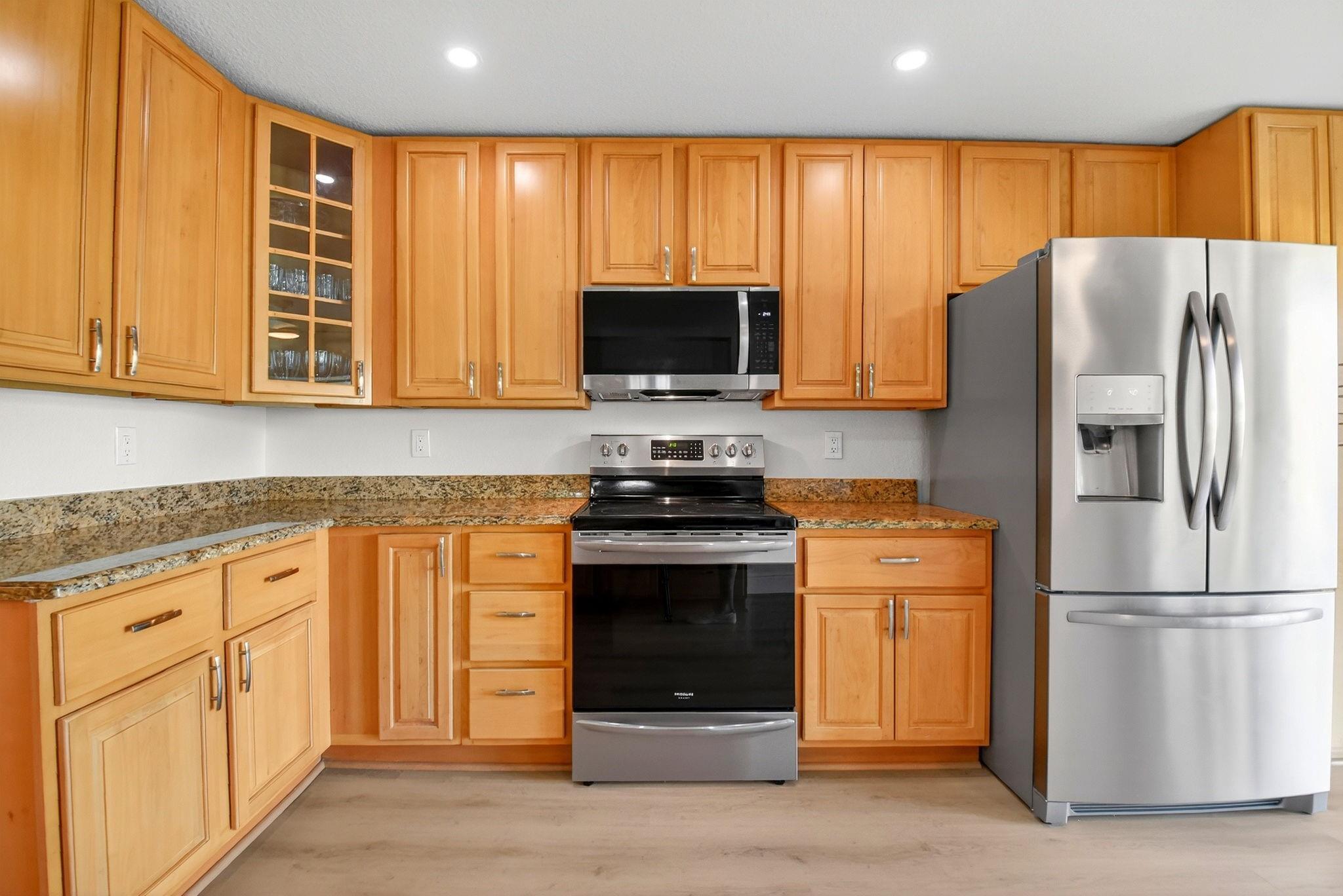 3042 Lucerne Park Drive 5612, Greenacres, FL 33467, Greenacres - Photo 5
