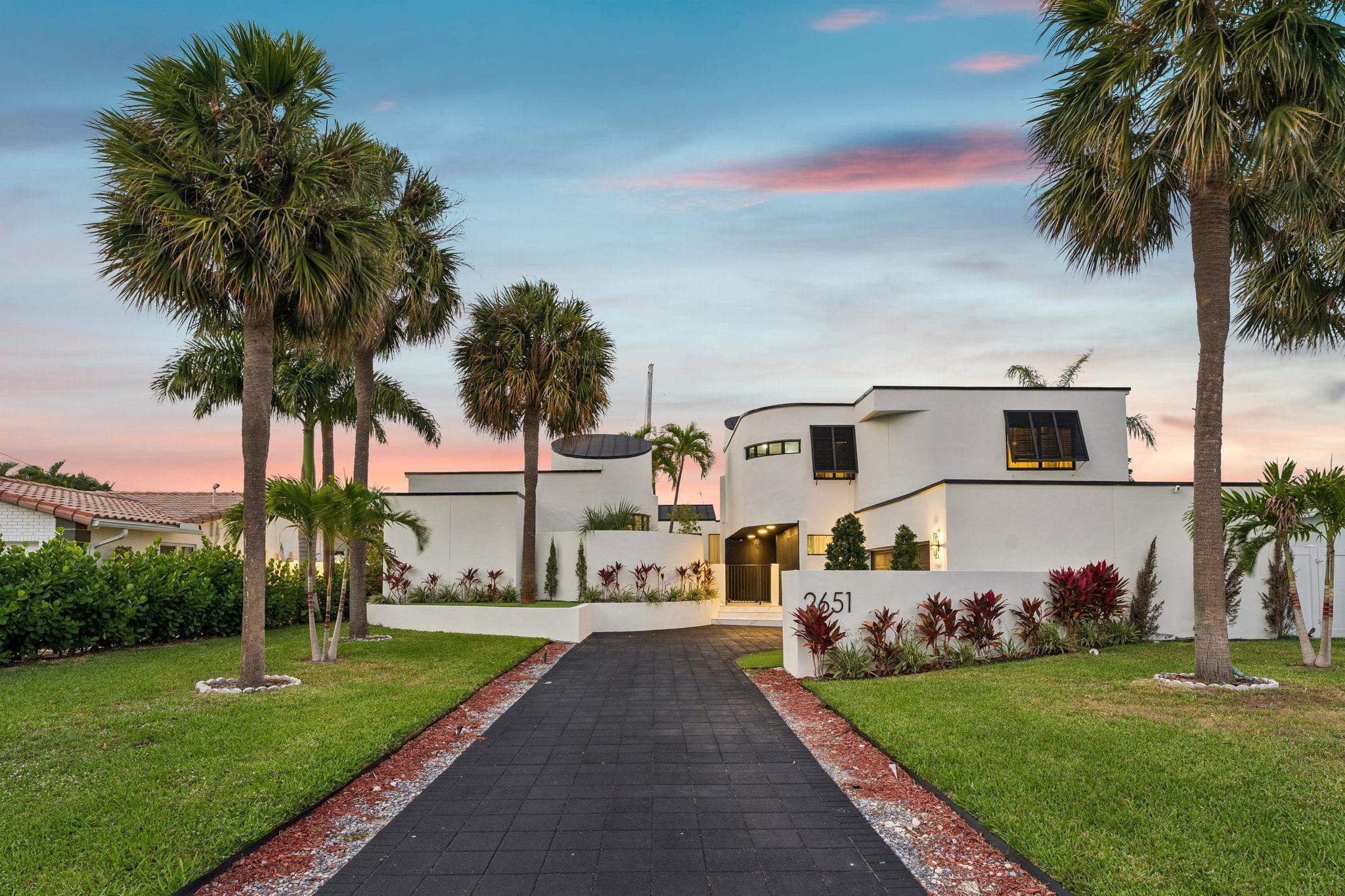 2651 NE 22nd Court, Pompano Beach, FL 33062, Pompano Beach - Photo 2