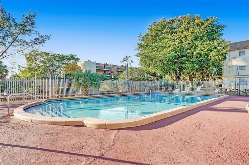 4047 NW 16th Street 406, Fort Lauderdale, FL 33313, Fort Lauderdale - Photo 3