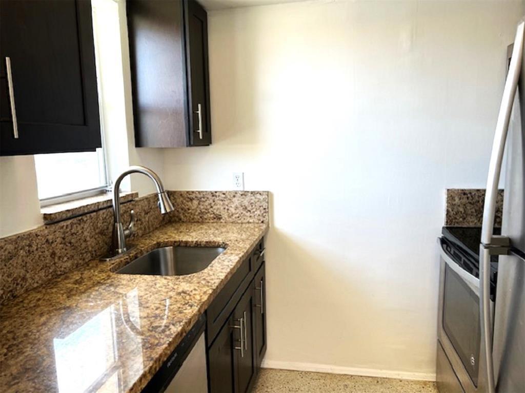 270 NE 40th Street 26, Oakland Park, FL 33334, Oakland Park - Photo 5