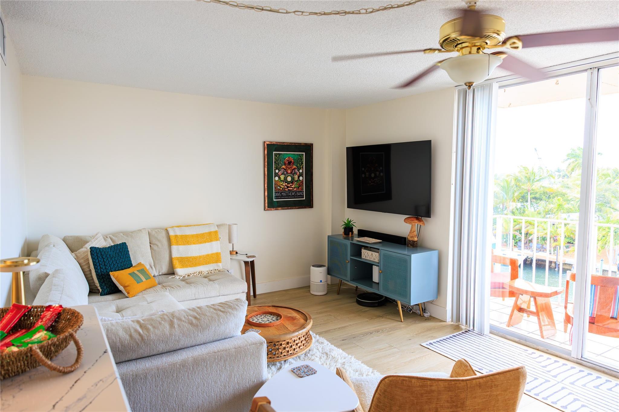 1777 SE 15th Street 404, Fort Lauderdale, FL 33316, Fort Lauderdale - Photo 2