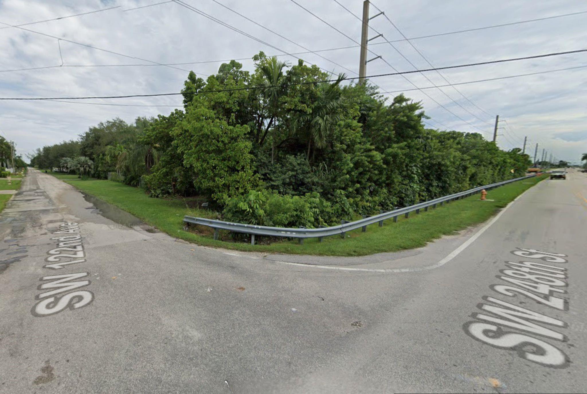 24755 SW 122nd Avenue, Homestead, FL 33032, Homestead - Photo 3