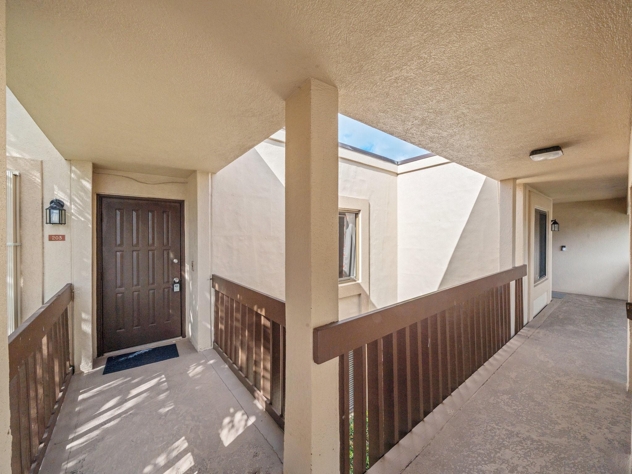 5306 Cedar Lake Drive 203, Boynton Beach, FL 33437, Boynton Beach - Photo 3