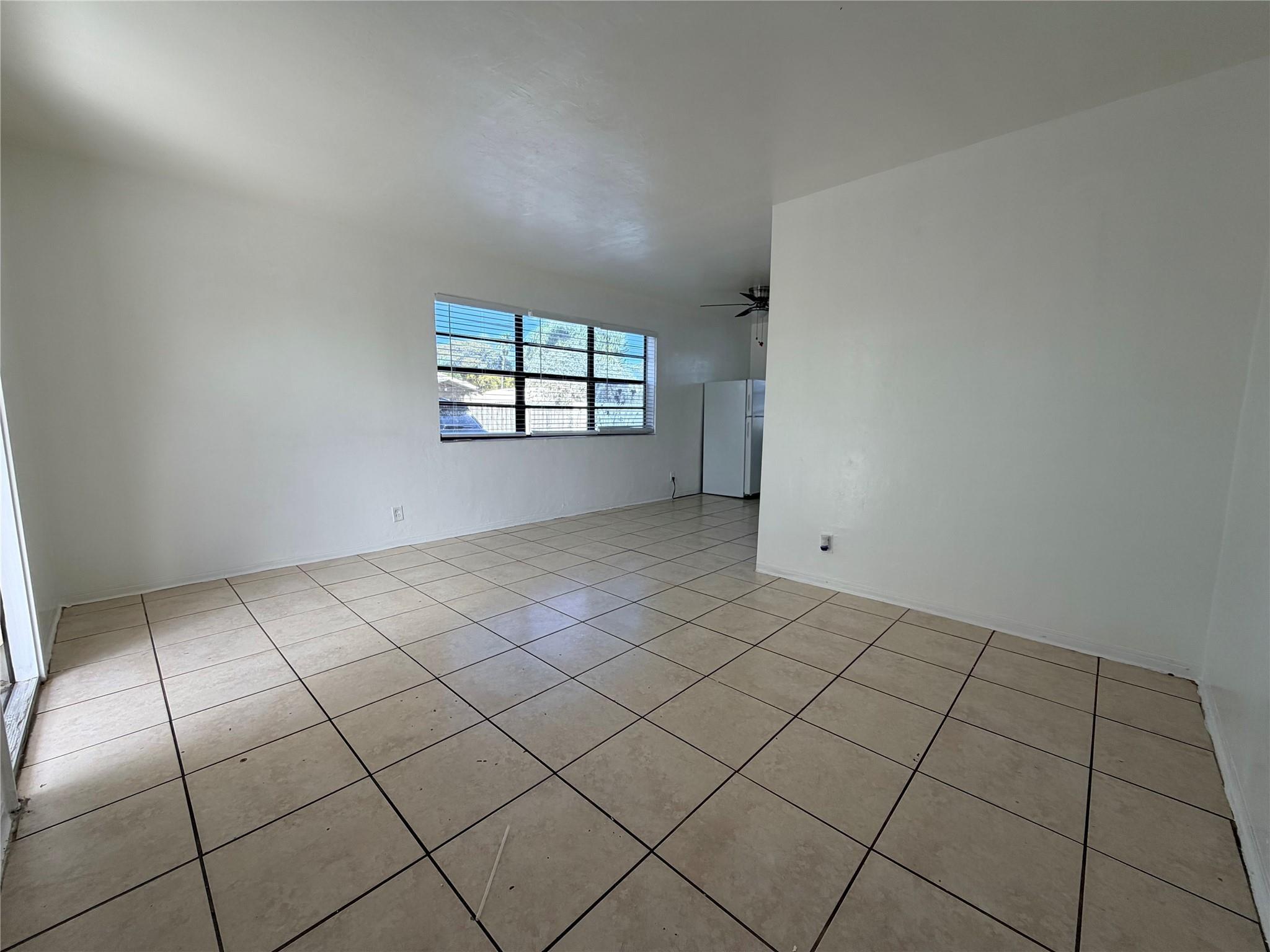 1723 Moffett Street 16, Hollywood, FL 33020, Hollywood - Photo 4