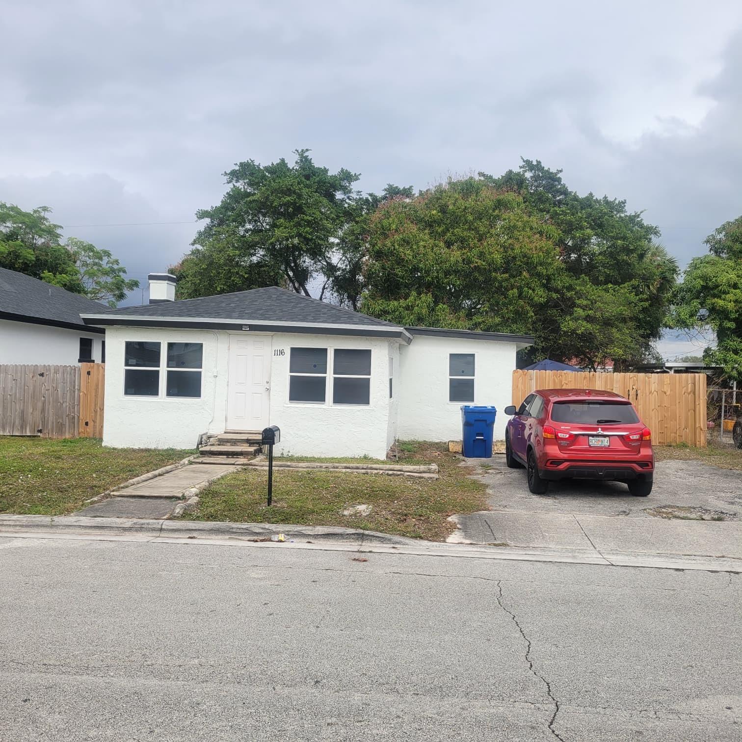 1116 W 32nd Street, Riviera Beach, FL 33404, Riviera Beach - Photo 2