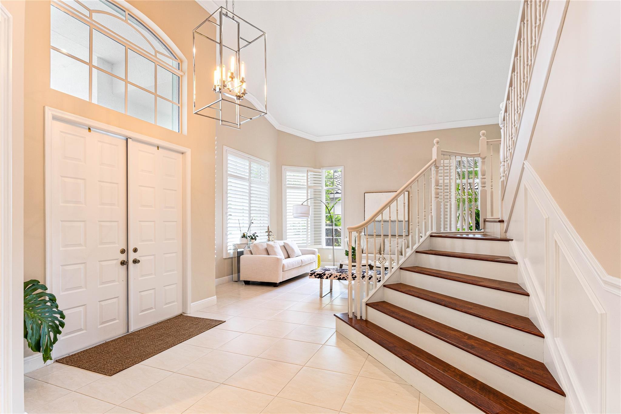 2527 Montclaire Circle, Weston, FL 33327, Weston - Photo 3