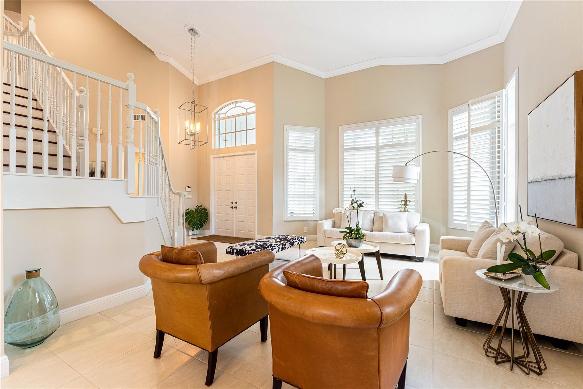 2527 Montclaire Circle, Weston, FL 33327, Weston - Photo 4