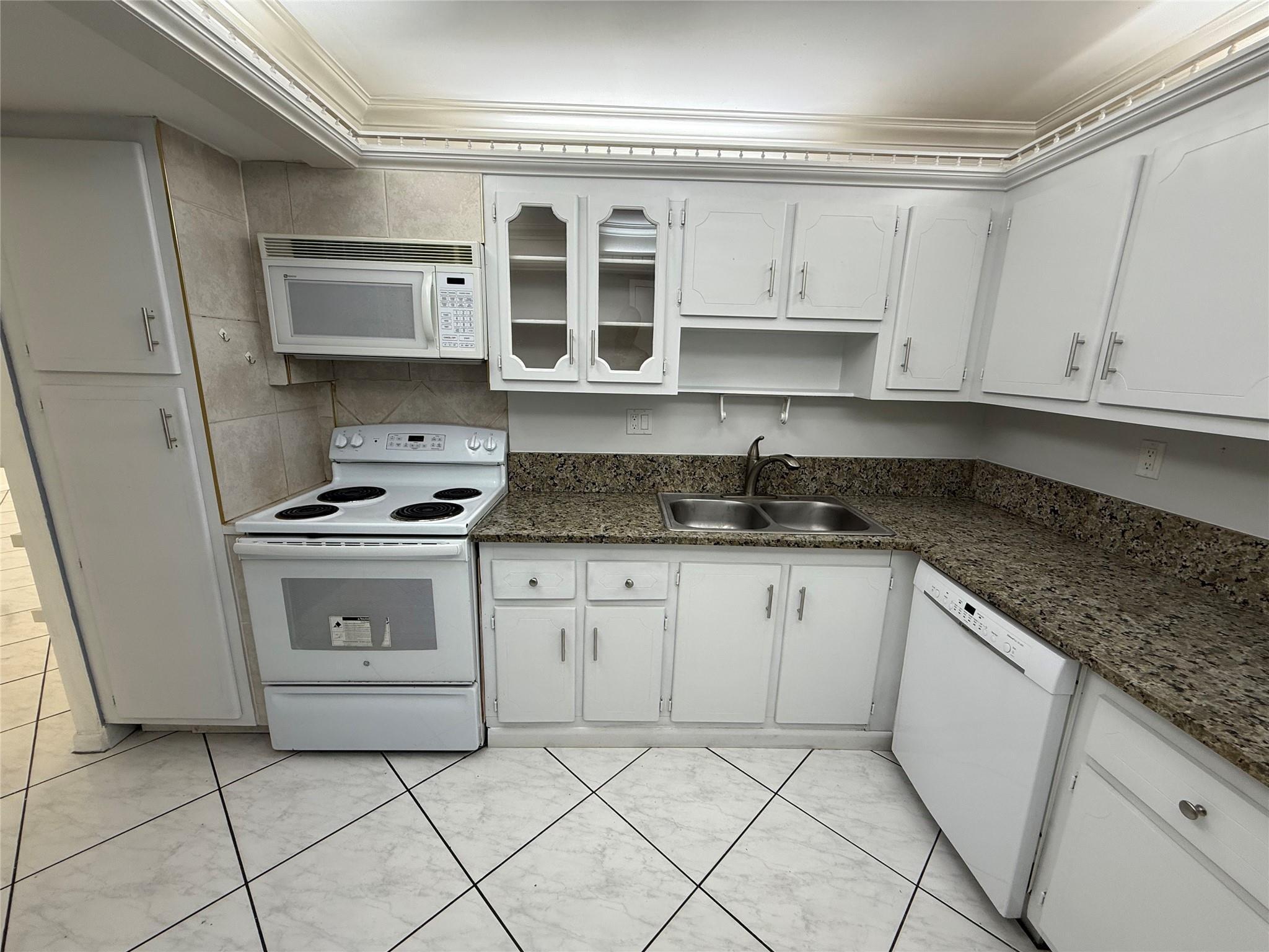 1833 S Ocean Drive 808, Hallandale Beach, FL 33009, Hallandale Beach - Photo 5