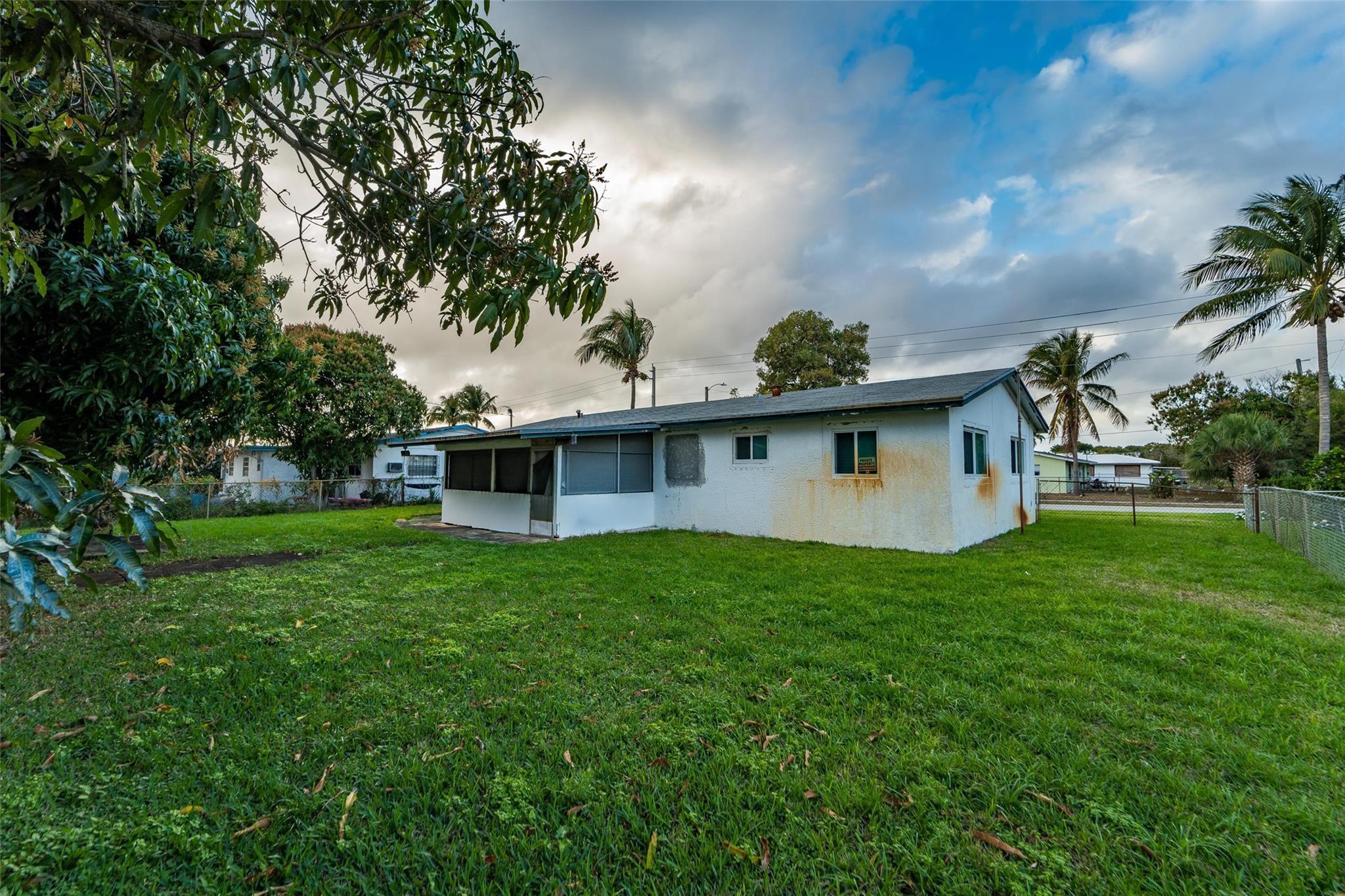 241 W 20th Street, Riviera Beach, FL 33404, Riviera Beach - Photo 4