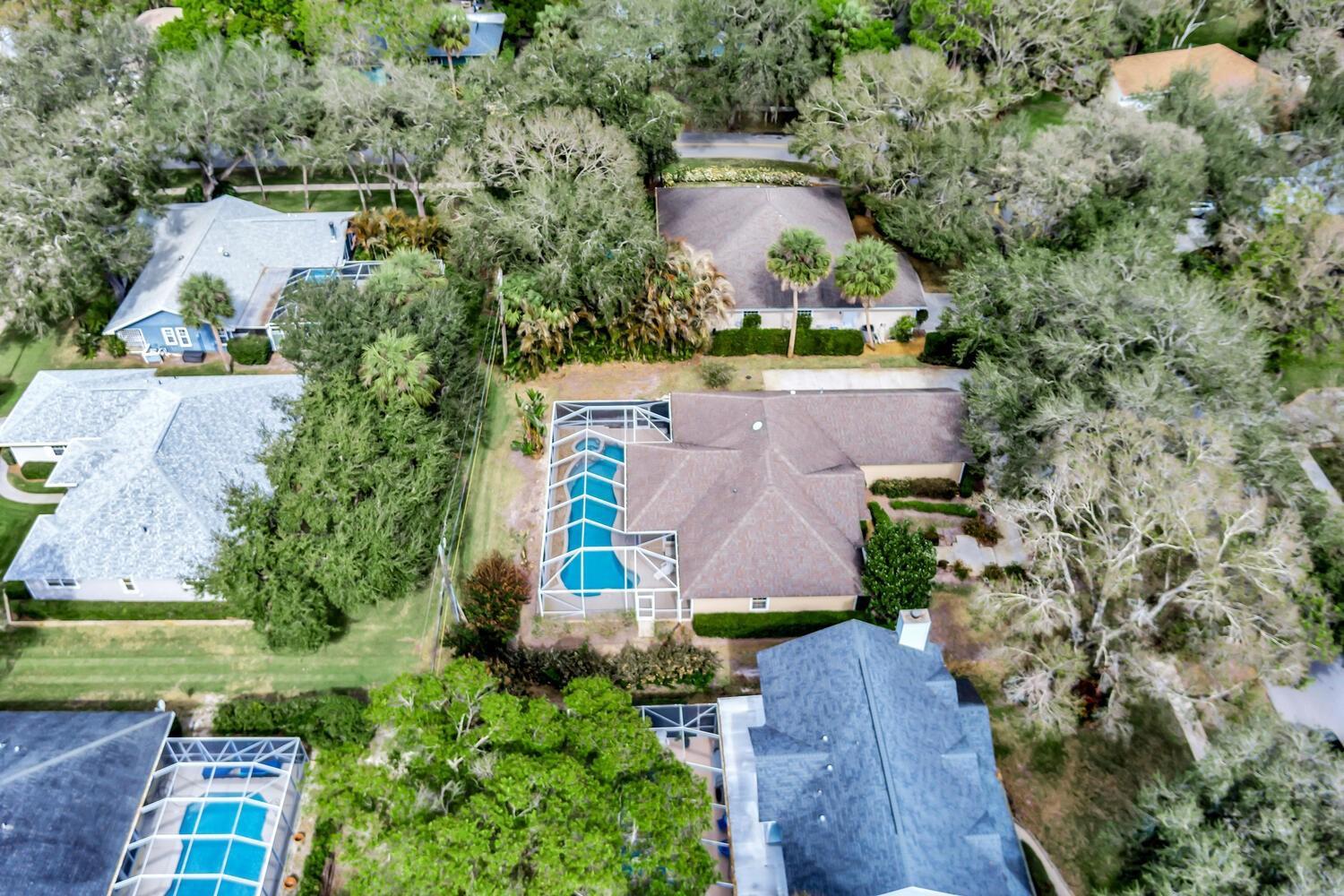 137 38th Court, Vero Beach, FL 32968, Vero Beach - Photo 3