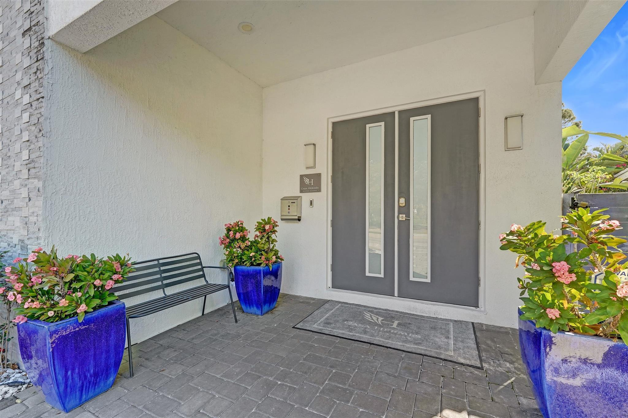 2502 NE 6th Avenue, Wilton Manors, FL 33305, Wilton Manors - Photo 3