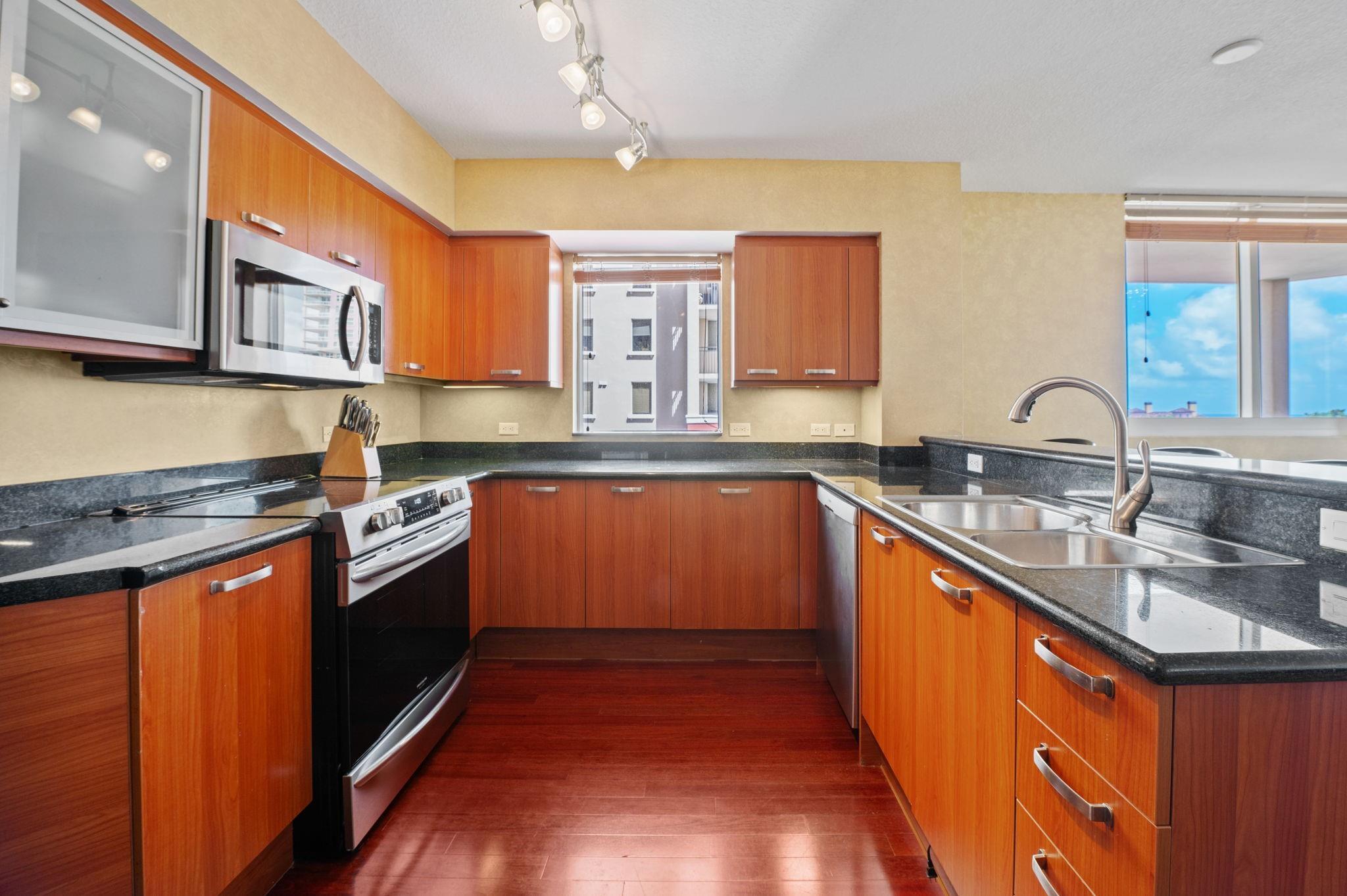 2001 N Ocean Boulevard 605, Fort Lauderdale, FL 33305, Fort Lauderdale - Photo 5